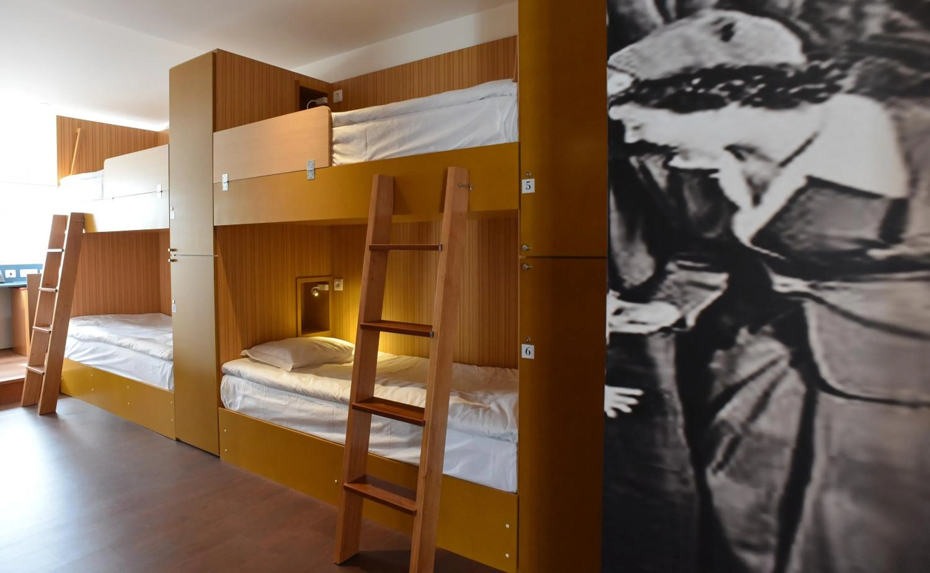 Decorative detail, Bed in Internacional Azores Boutique