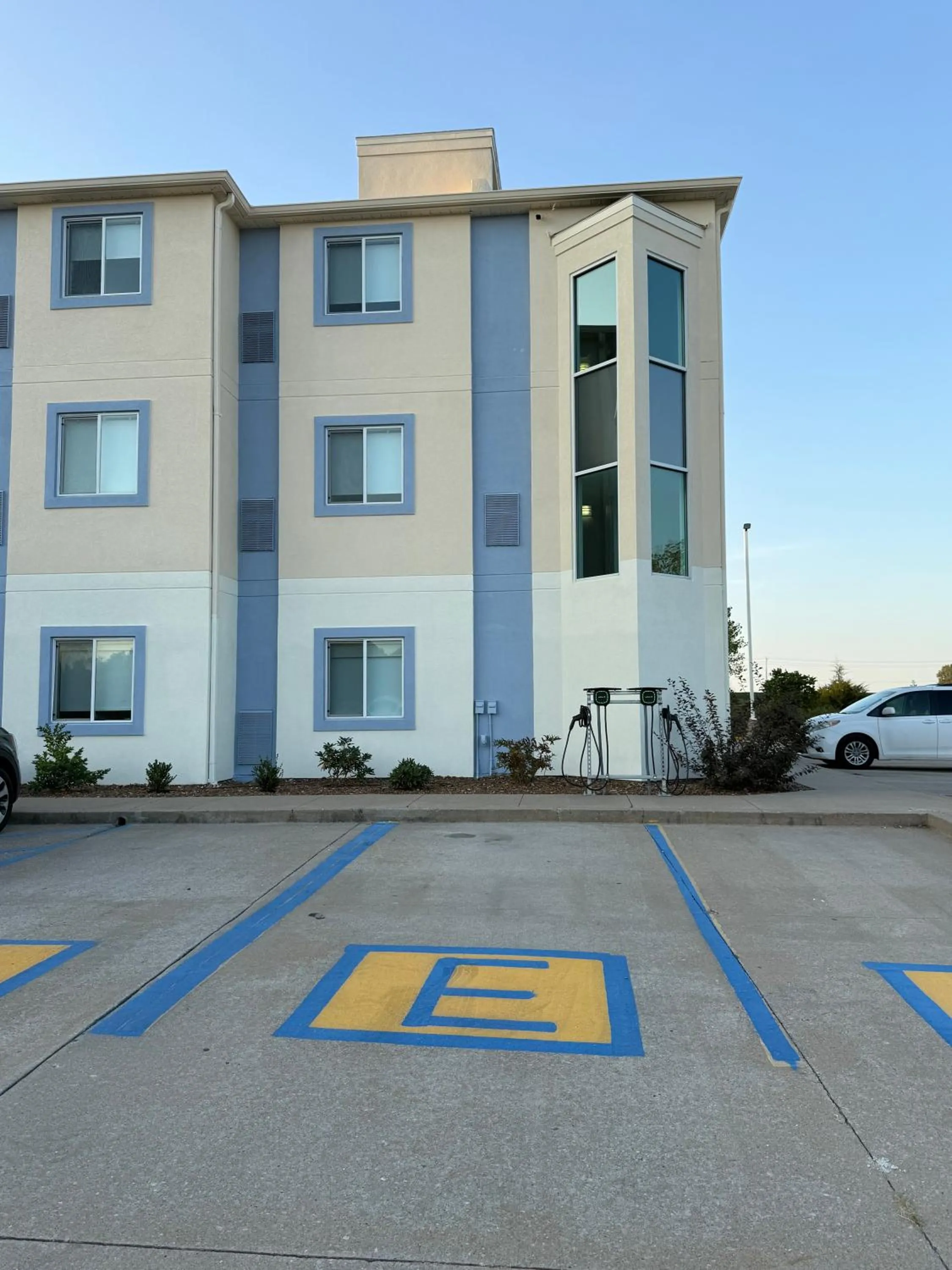 Property building in Baymont by Wyndham Kingdom City