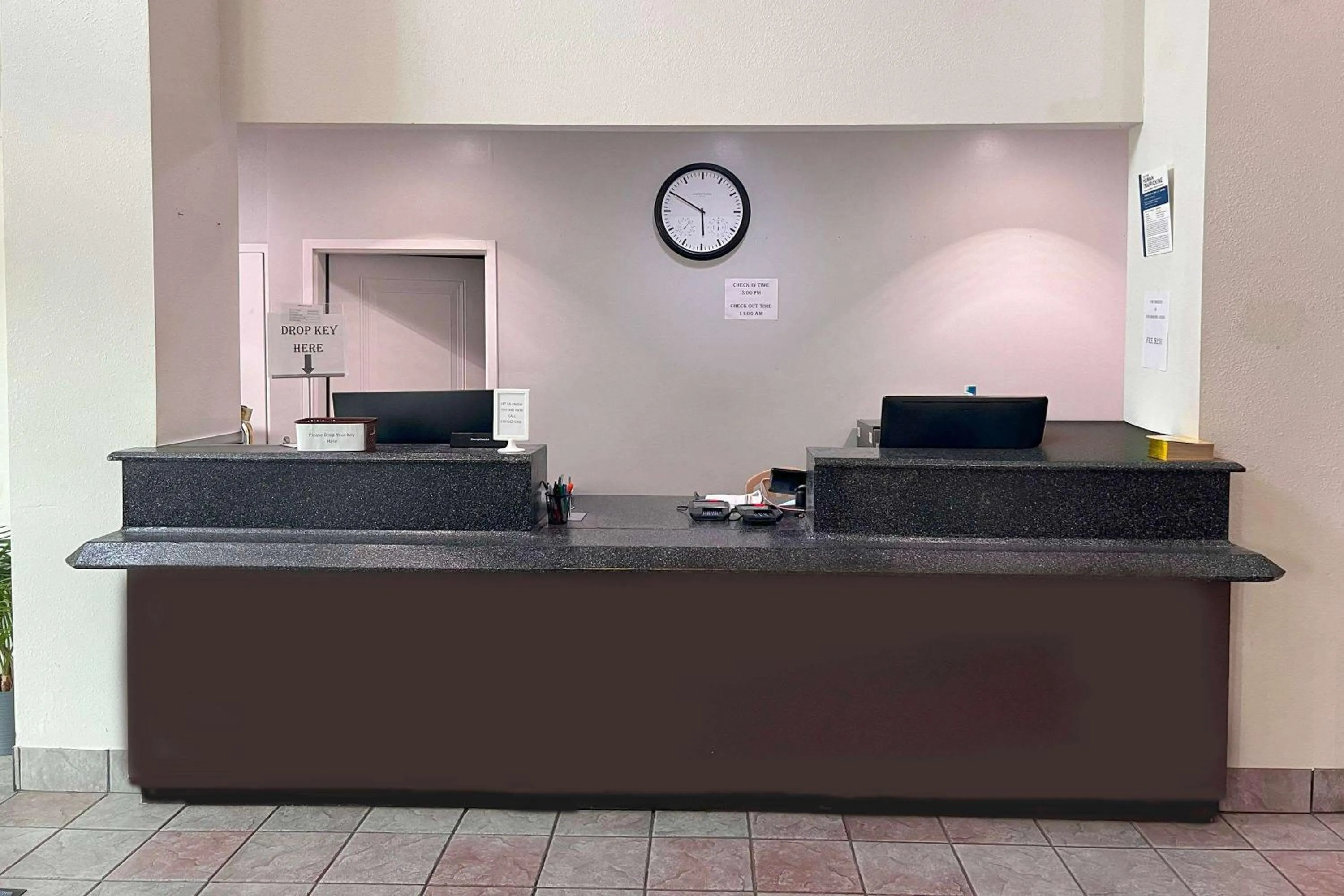 Lobby or reception in Baymont by Wyndham Kingdom City