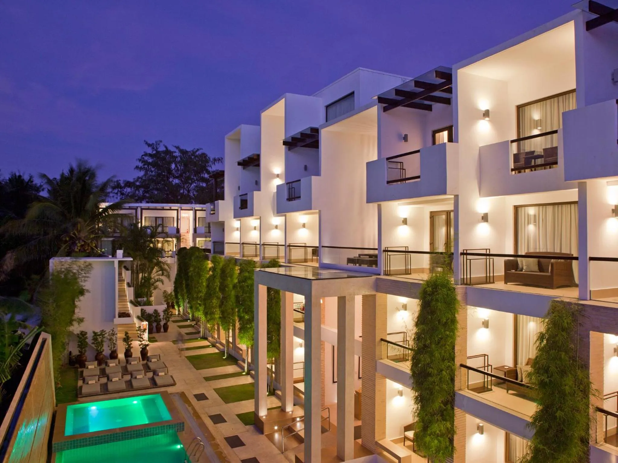 Property building in The District Boracay