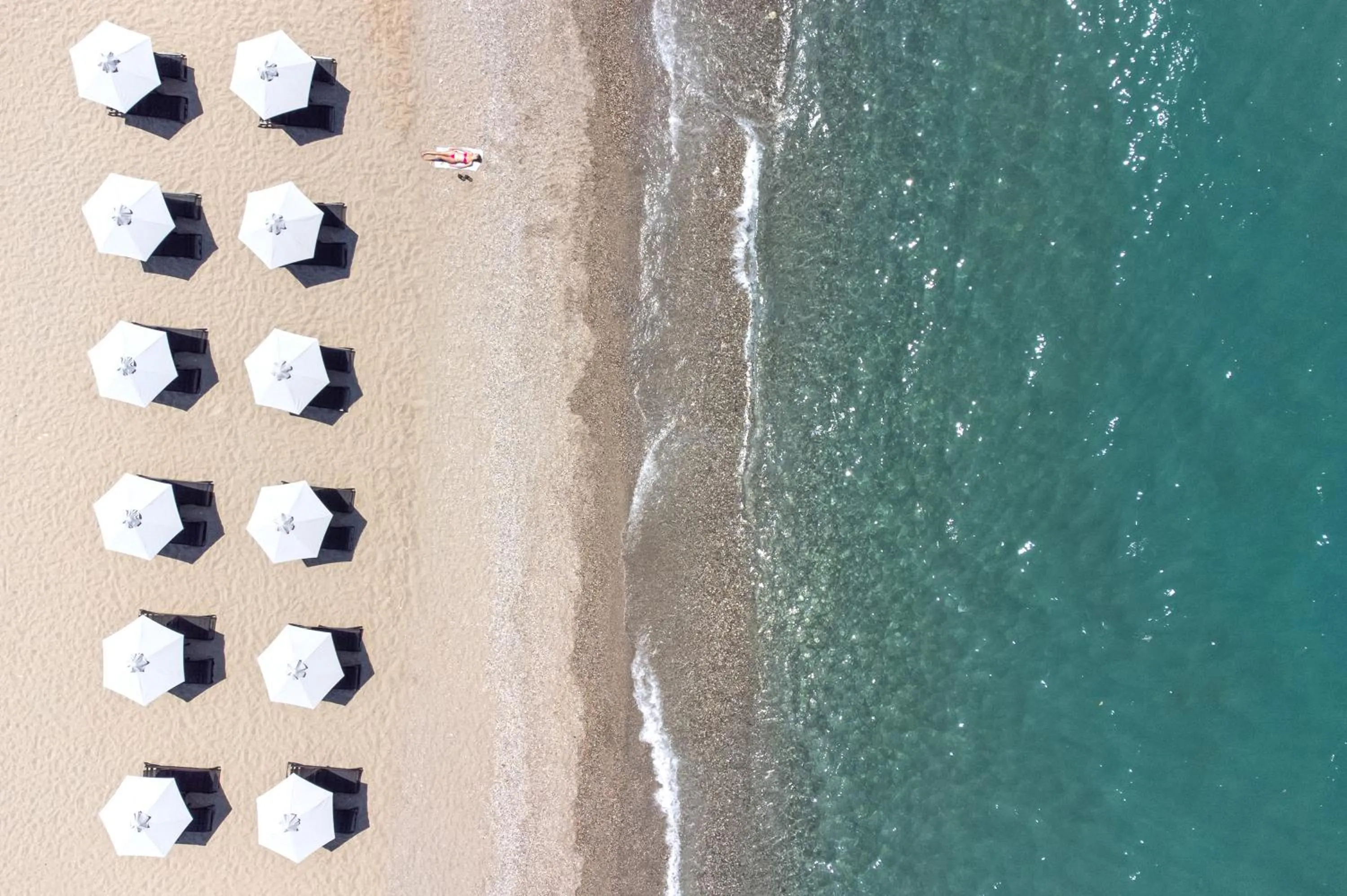 Day in Pearl SeaBreeze Suites