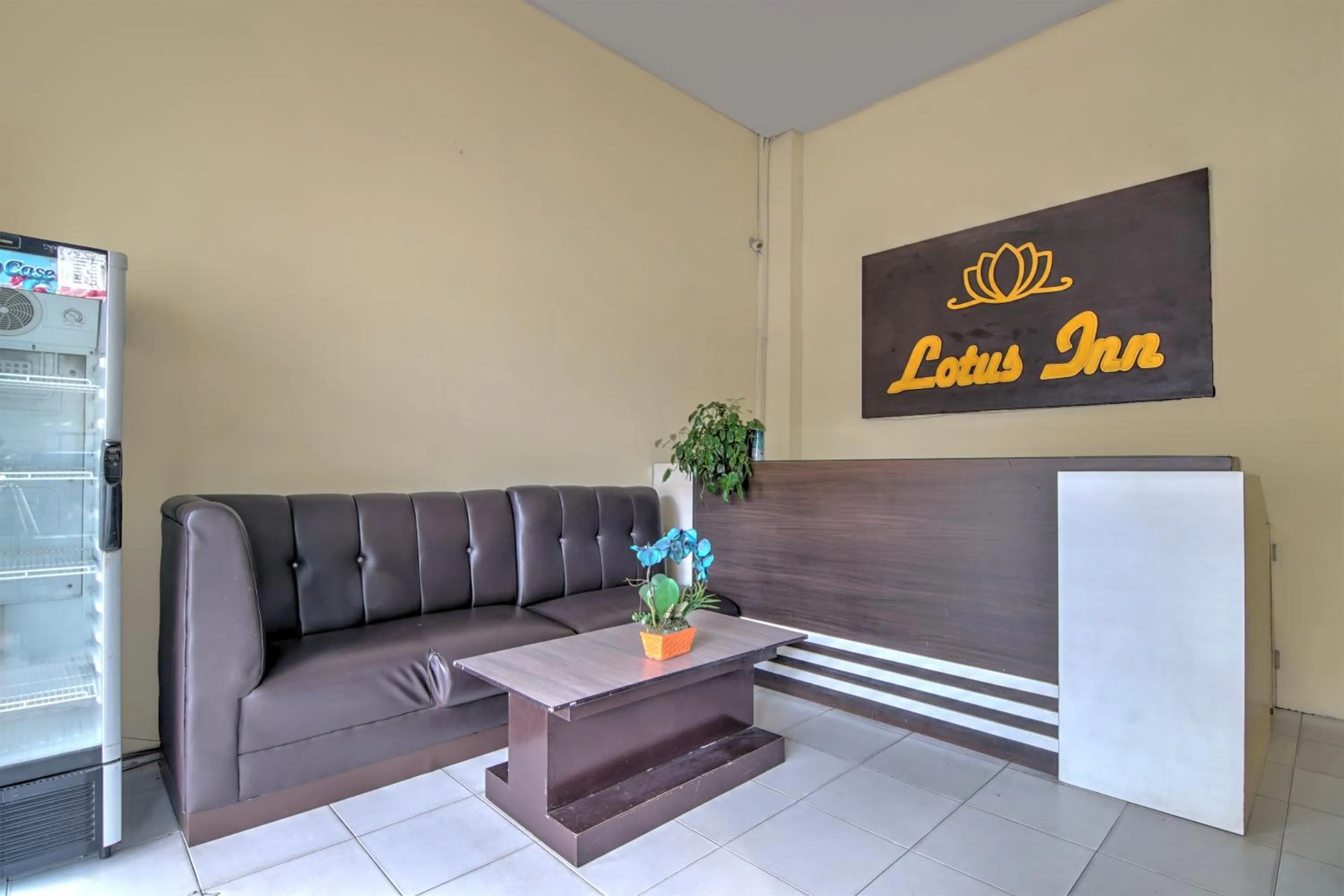 Lobby or reception in Hotel O Pekanbaru near Mall Ciputra Seraya formerly Lotus Inn