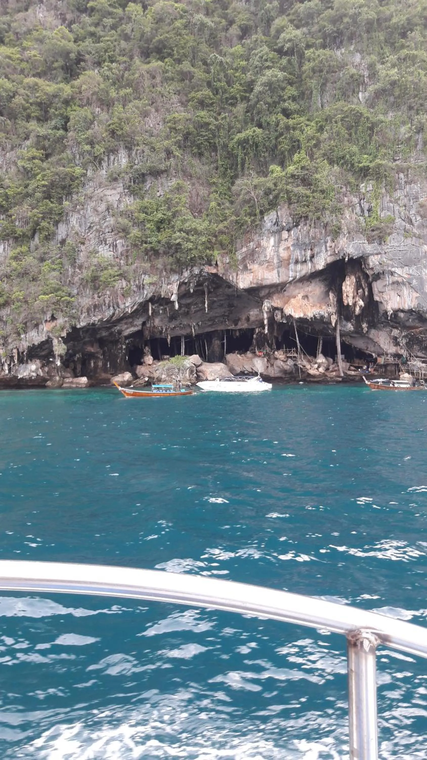 Beach in Allstar Guesthouse