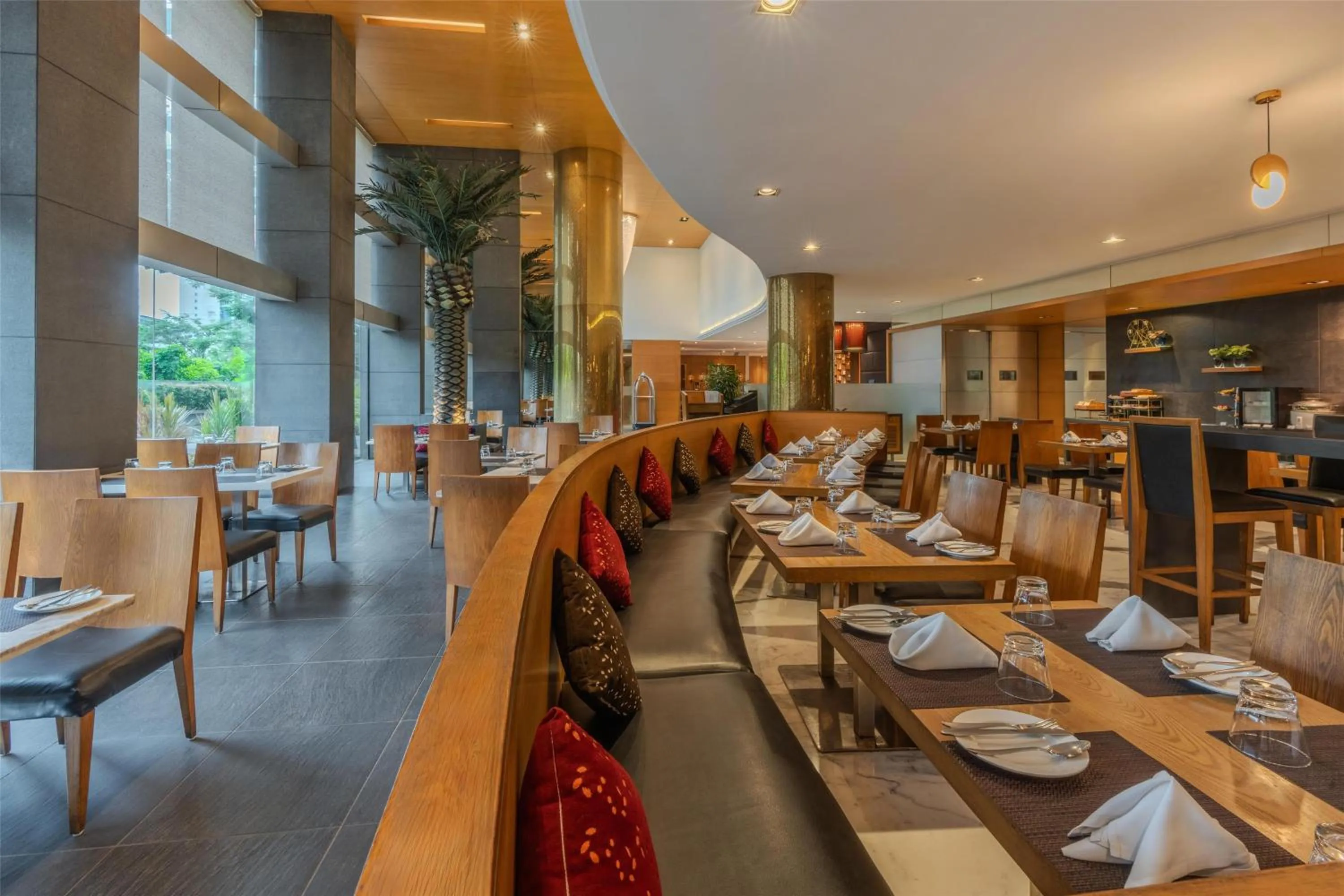 Restaurant/places to eat in Country Inn & Suites By Radisson Navi Mumbai