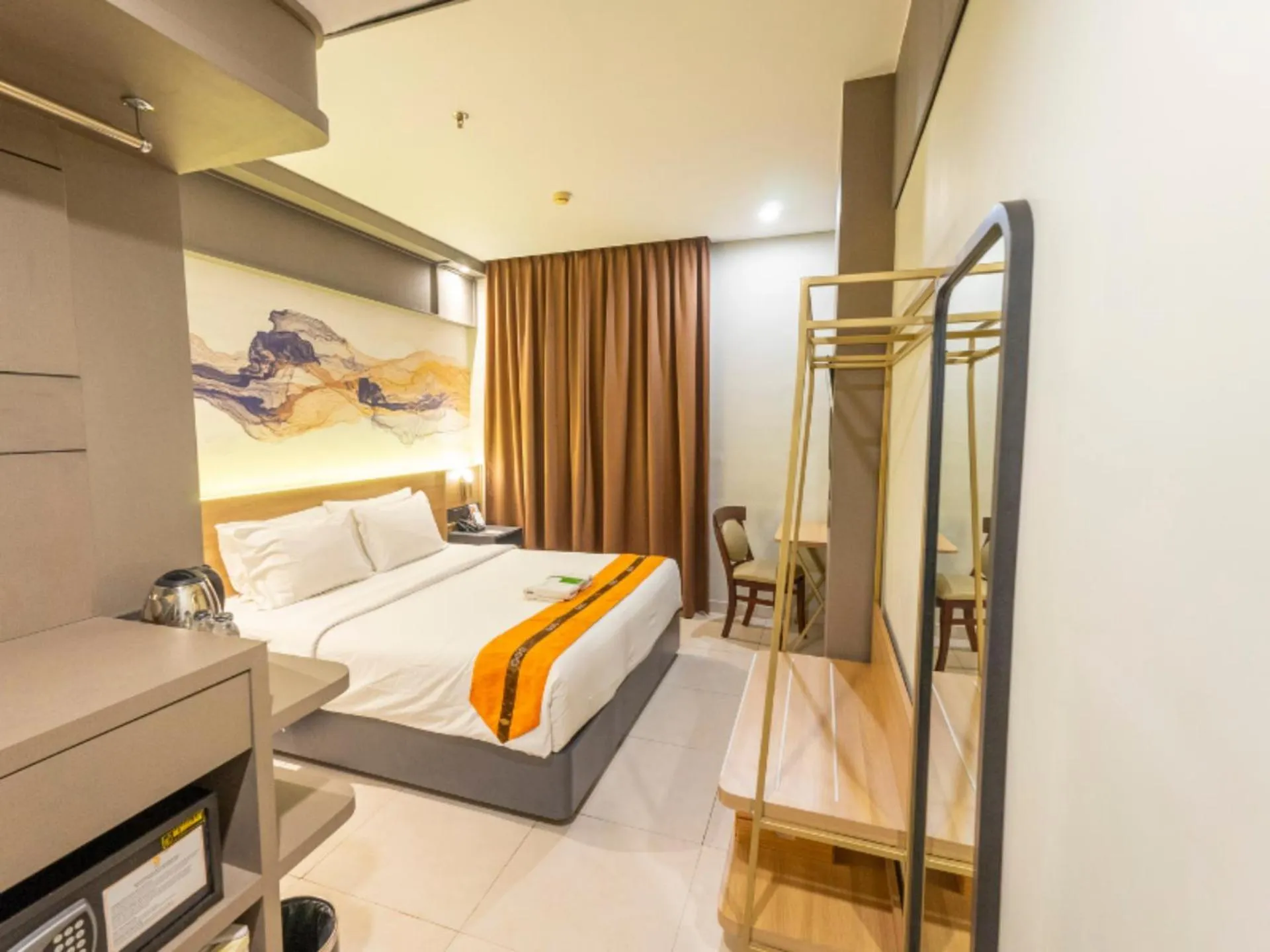 Bed in Oria Hotel Jakarta