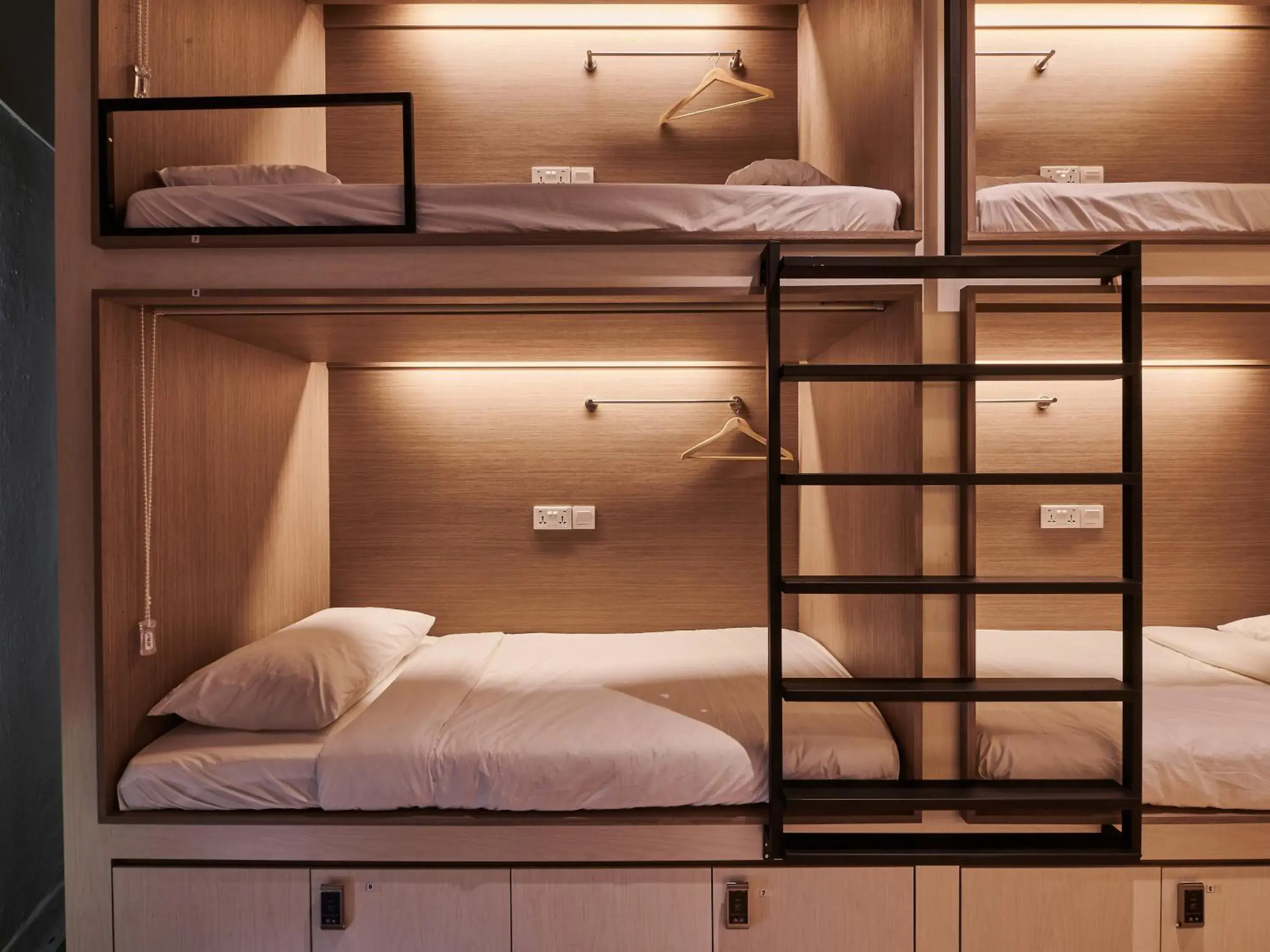 Single Capsule in Female Dormitory in BEAT. Sports Hostel Single Capsule in Female Dormitory in BEAT. Sports Hostel