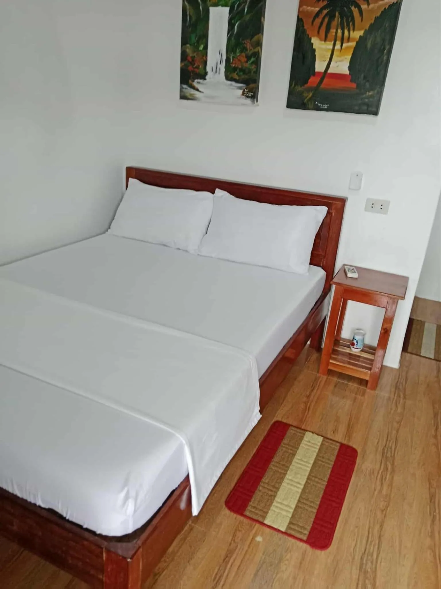 Bed in Jeno Tourist Inn