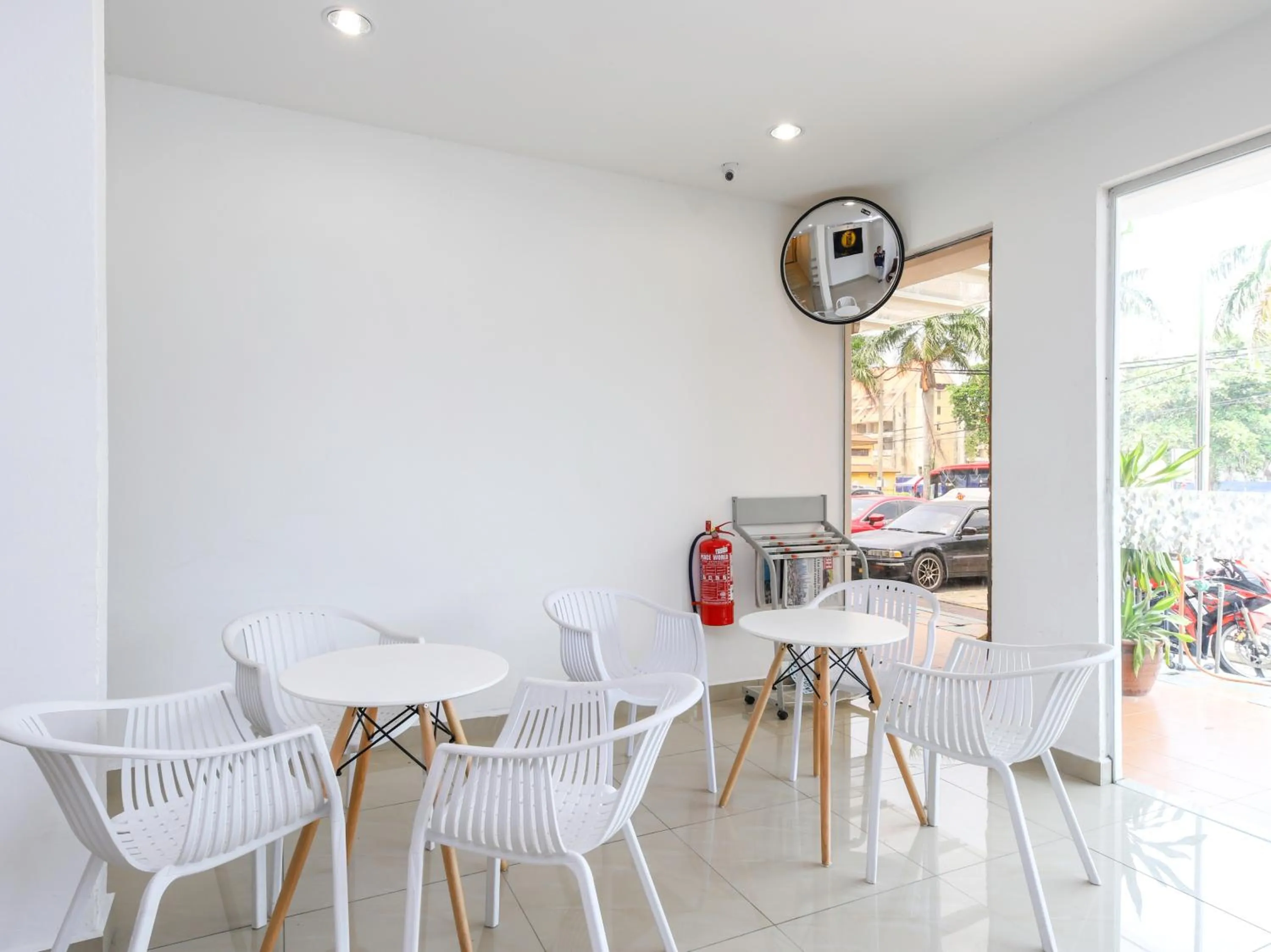 Lobby or reception in Mesra Boutique Hotel