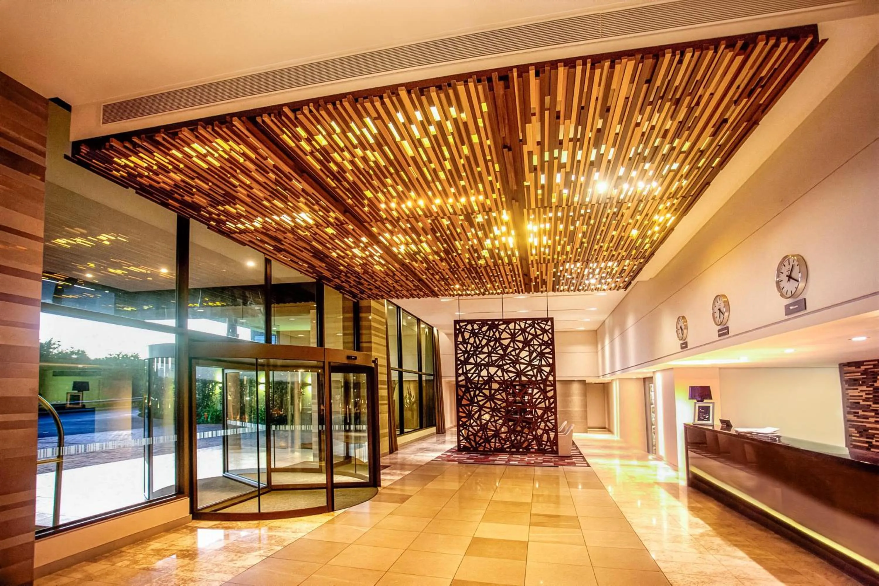 Lobby or reception in Southern Sun Hyde Park Sandton