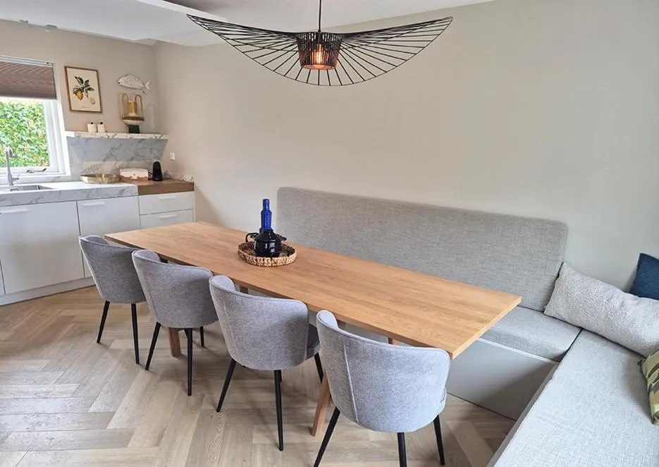 Kitchen or kitchenette in Hotel de Baak Seaside