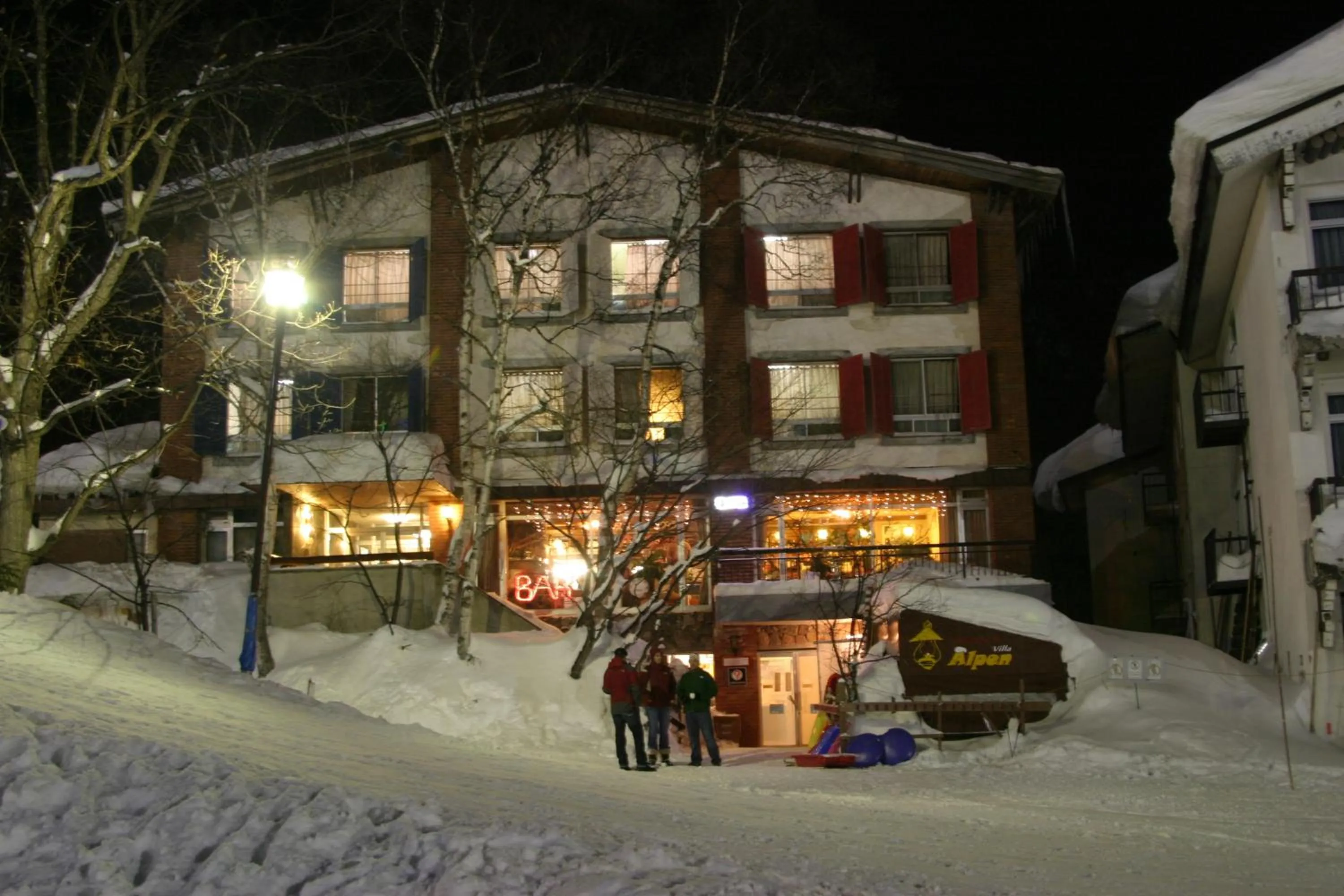 Facade/entrance in Villa Alpen