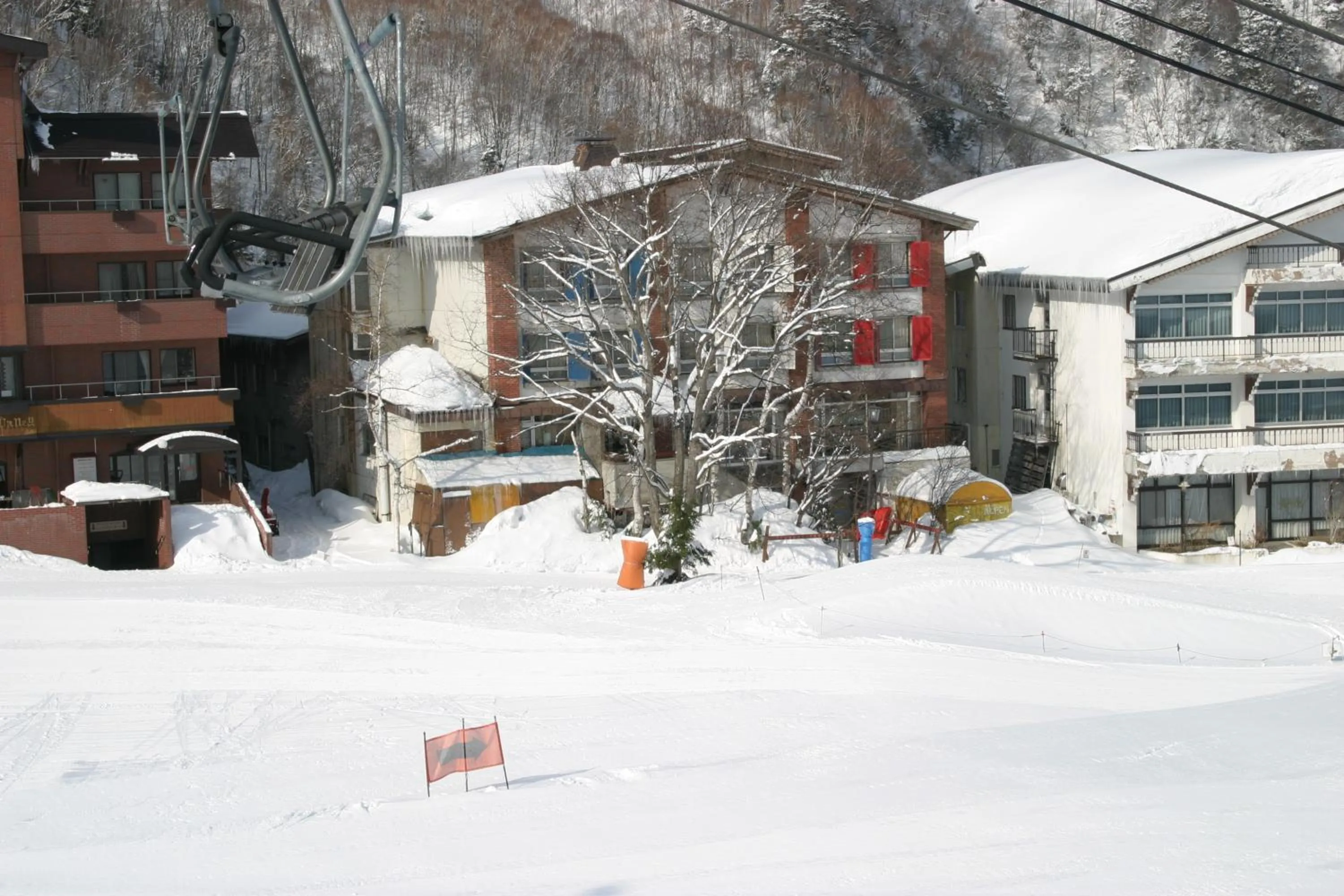 Facade/entrance in Villa Alpen