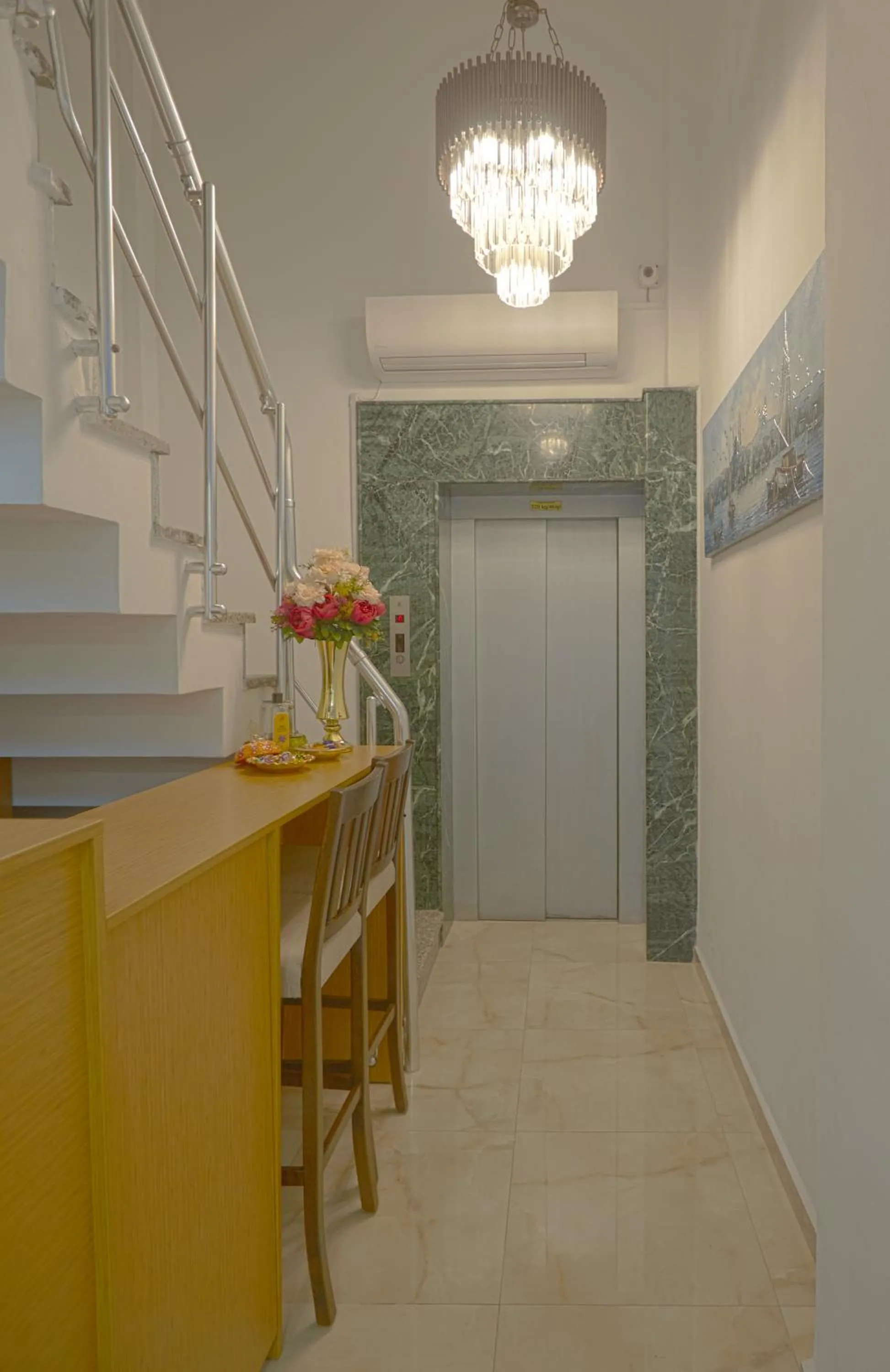 Lobby or reception in Kartal Palace Taksim Square FAMILY HOTEL