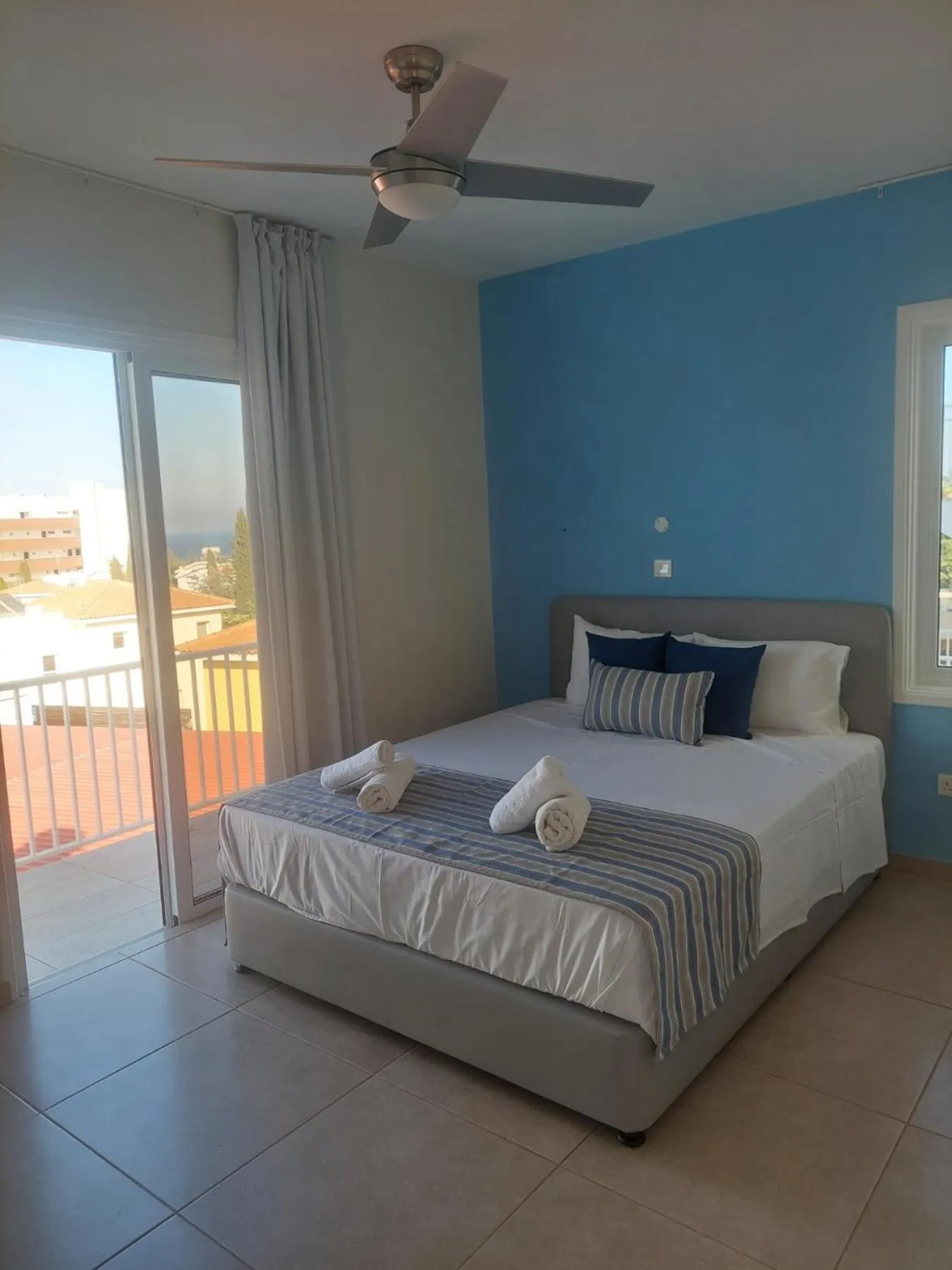 Bed in Proteas Mare Suites