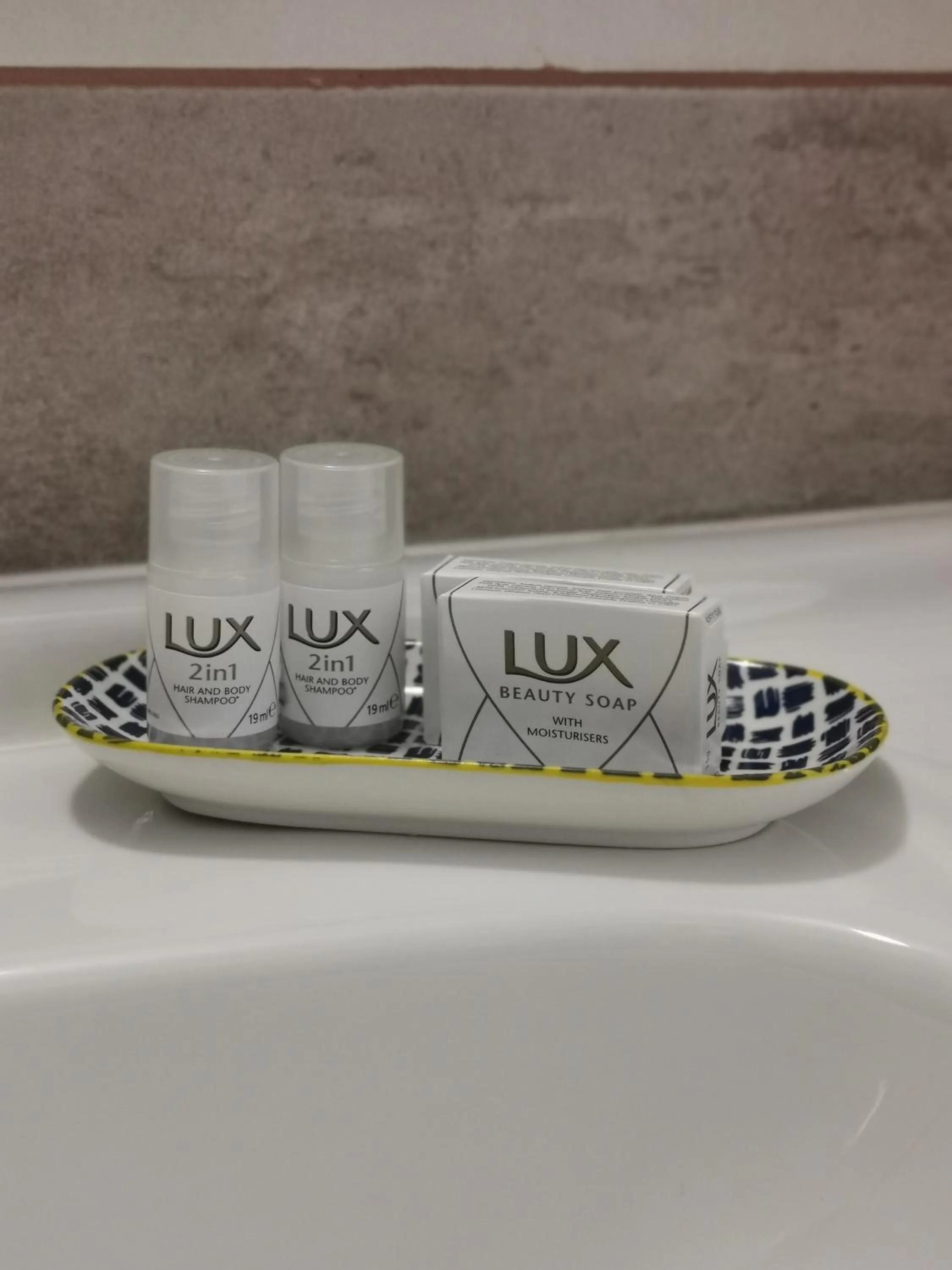 Shower in Proteas Mare Suites