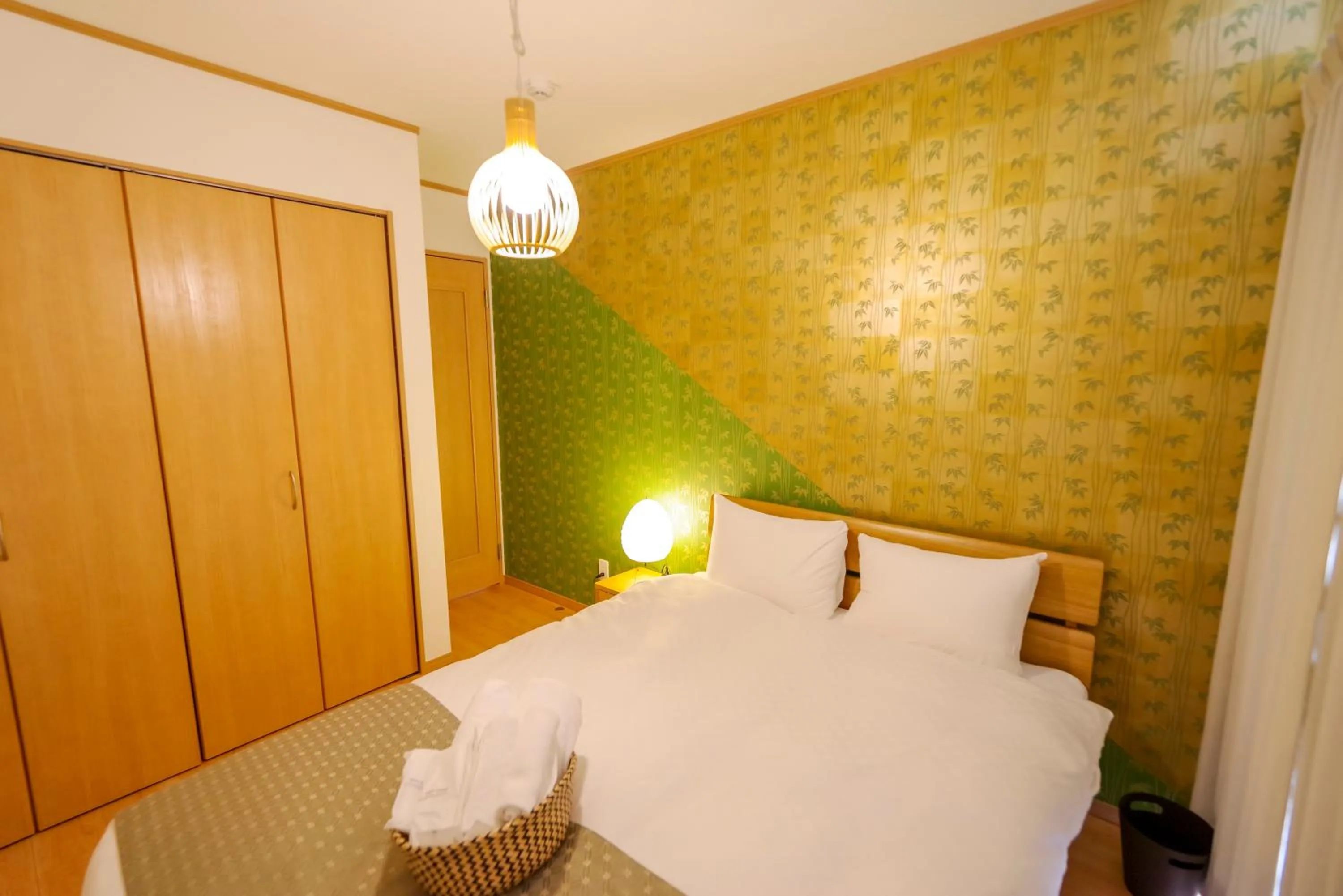 Bedroom, Bed in SAMURAI