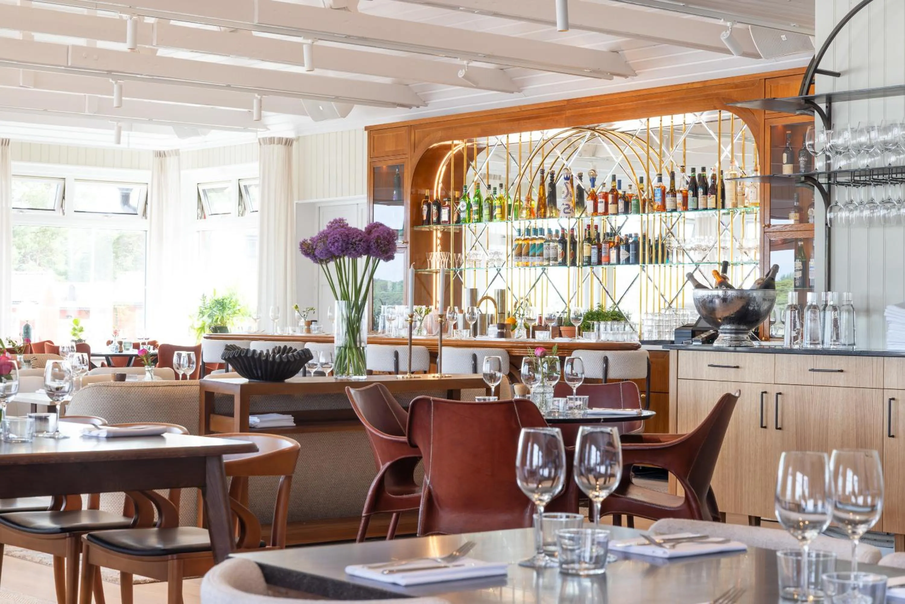 Restaurant/places to eat in Sandhamn Seglarhotell