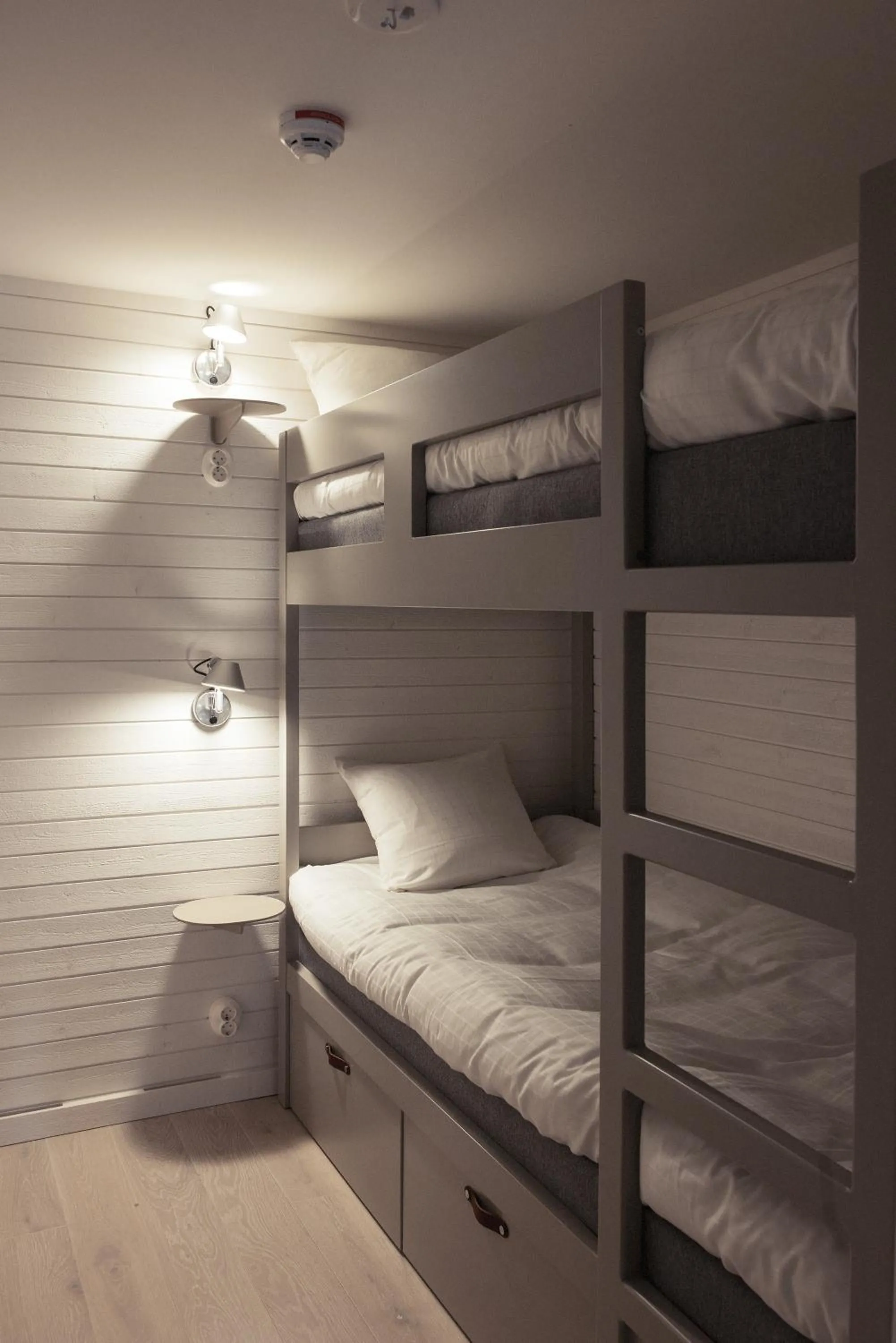 Bed in Sandhamn Seglarhotell