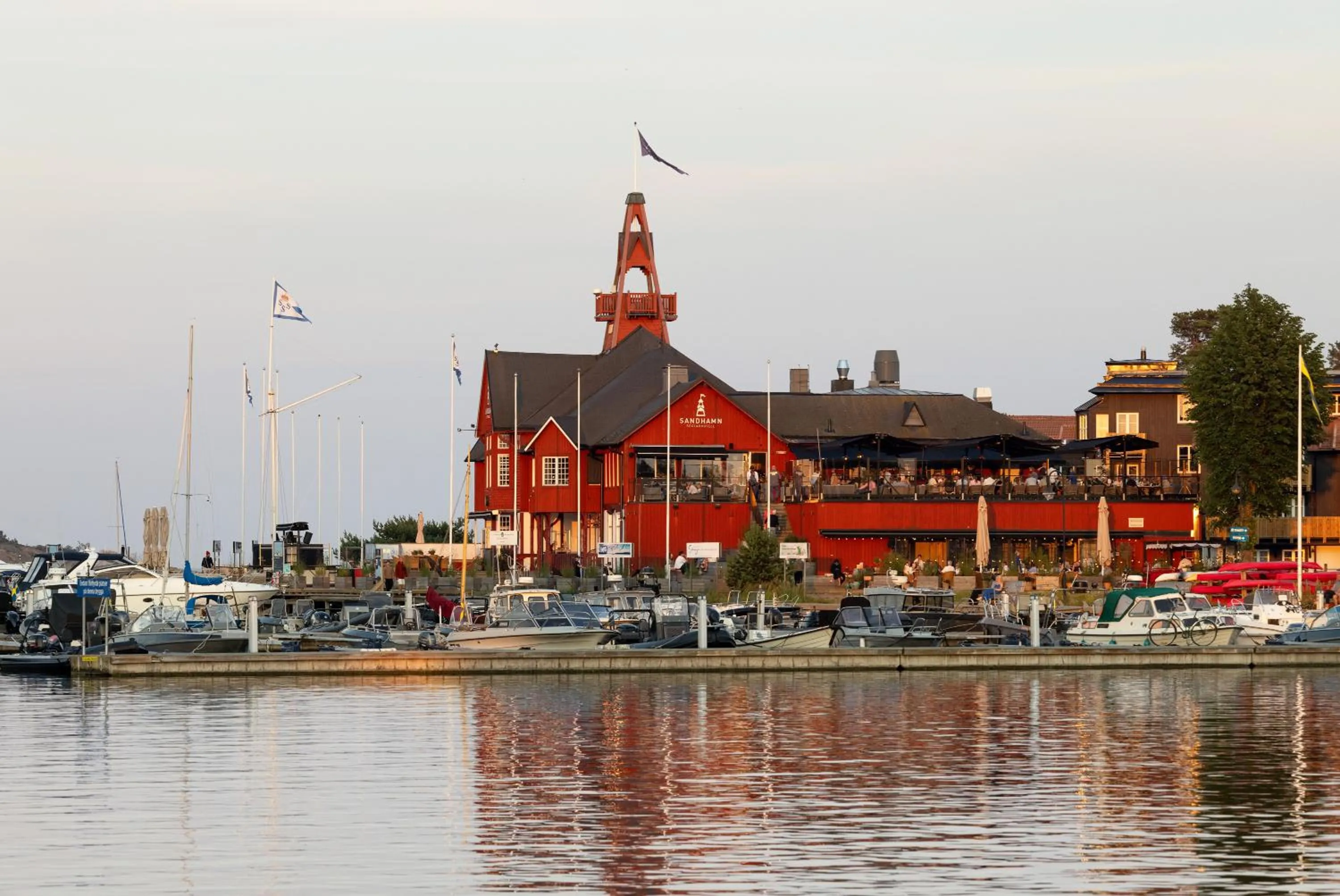 Property building in Sandhamn Seglarhotell