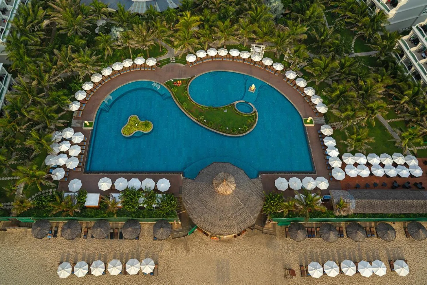 Swimming pool in The Sailing Bay Beach Resort