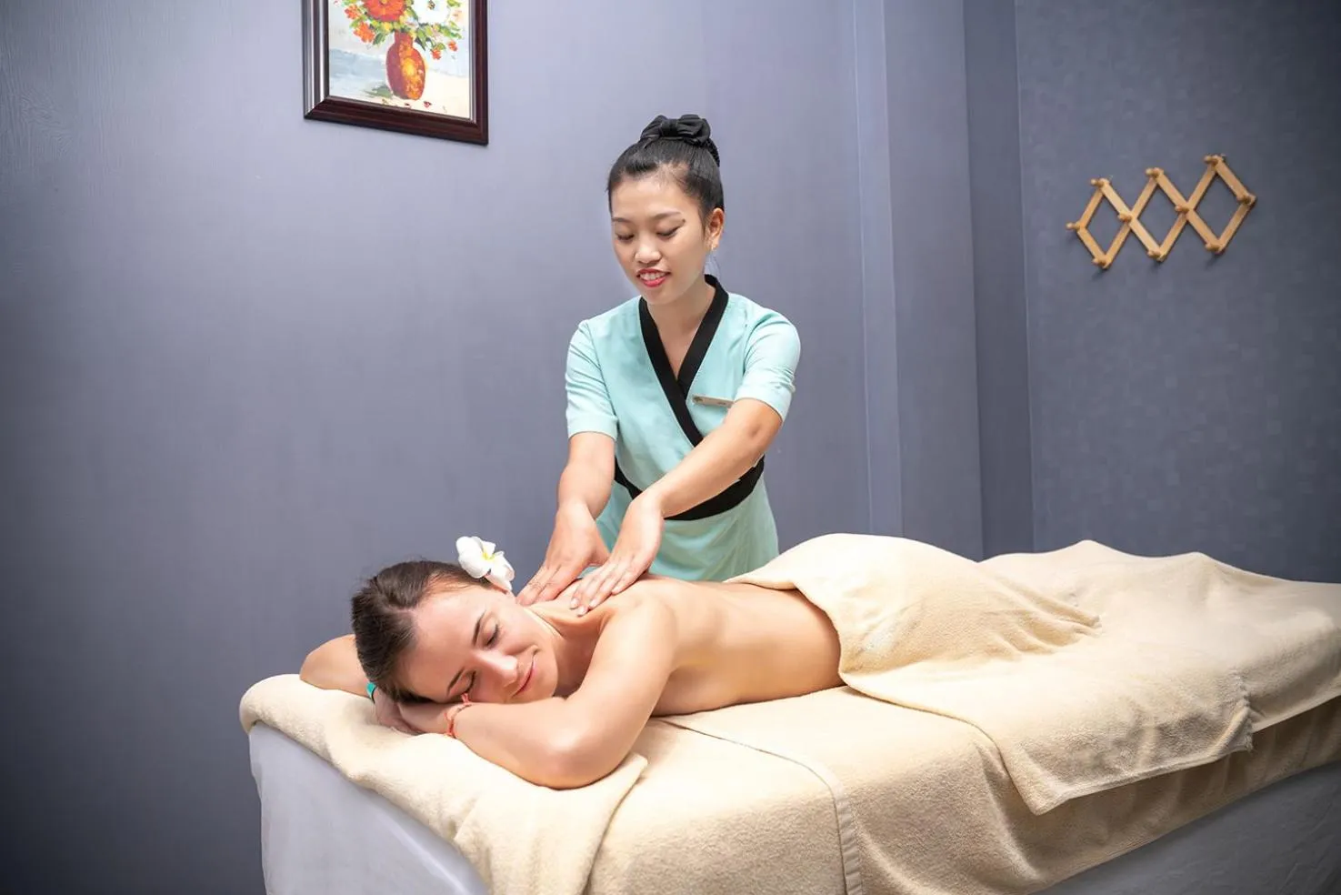 Massage in The Sailing Bay Beach Resort