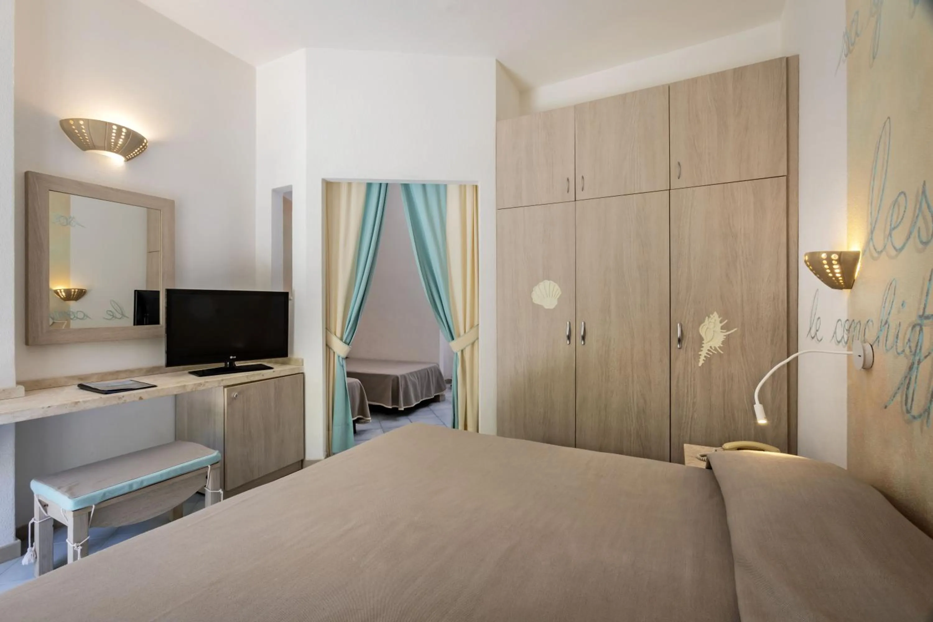 Bedroom, Bed in Hotel Corallaro