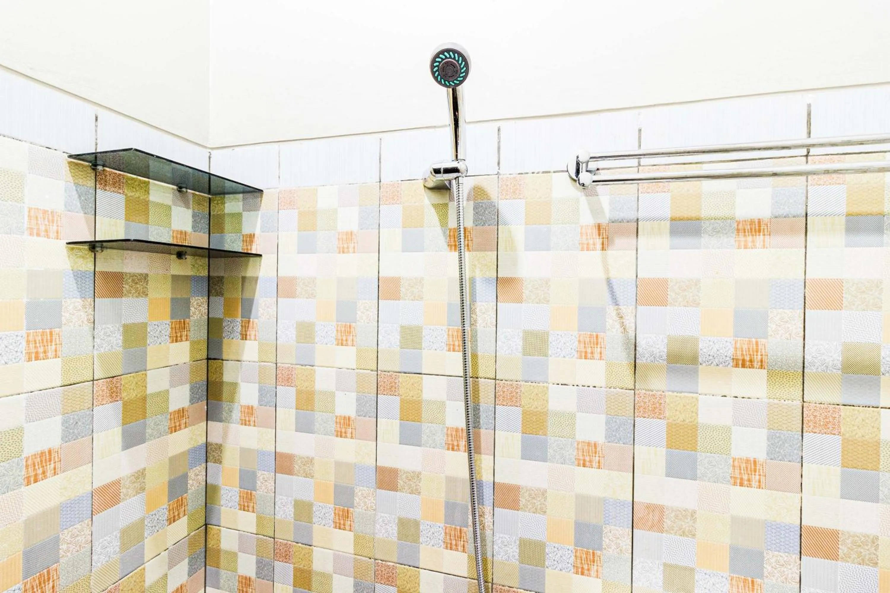 Bathroom in RedDoorz Plus near Pantai Malalayang Manado