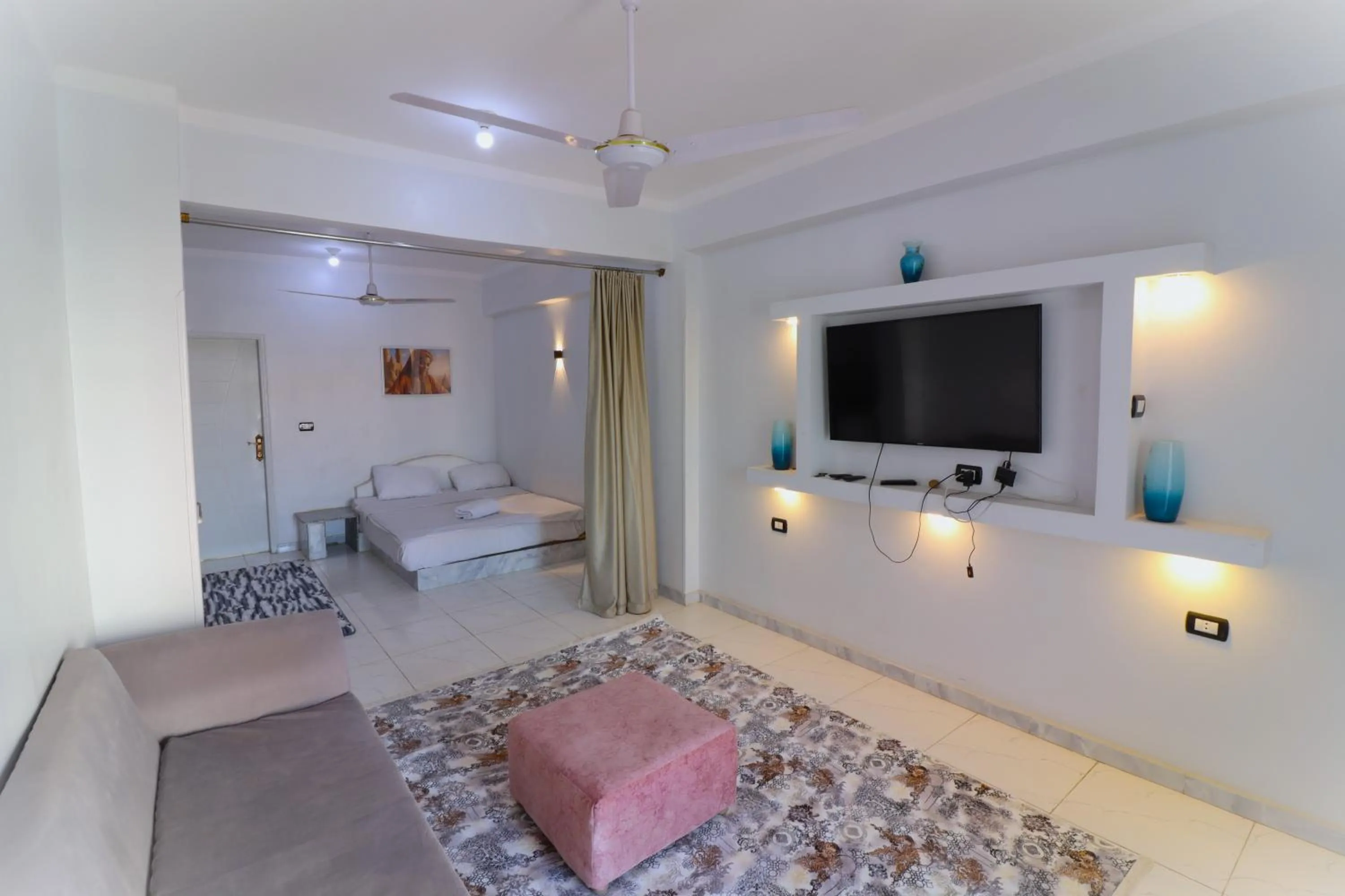 Bed in Mama Africa Apts & Studios