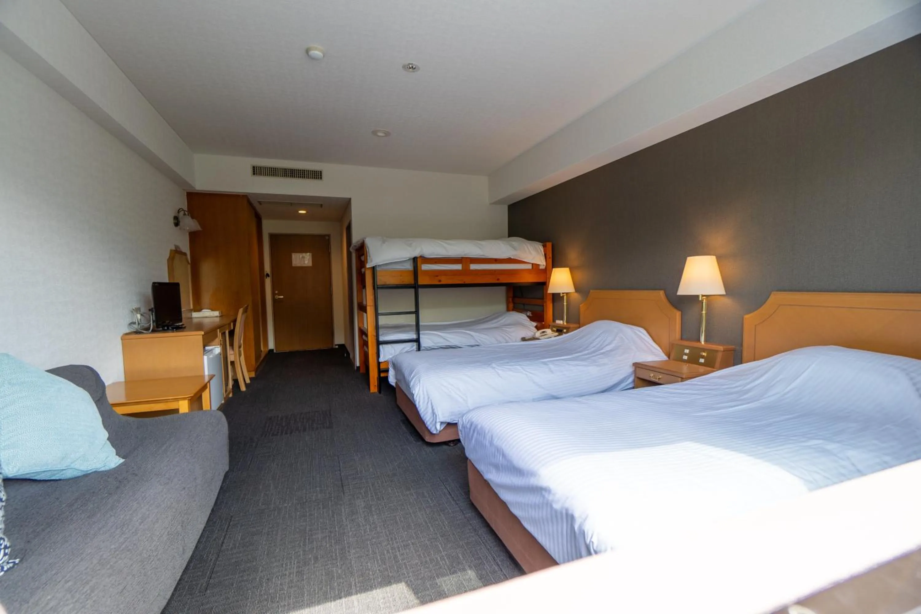 bunk bed, Bed in Hakuba Panorama Hotel