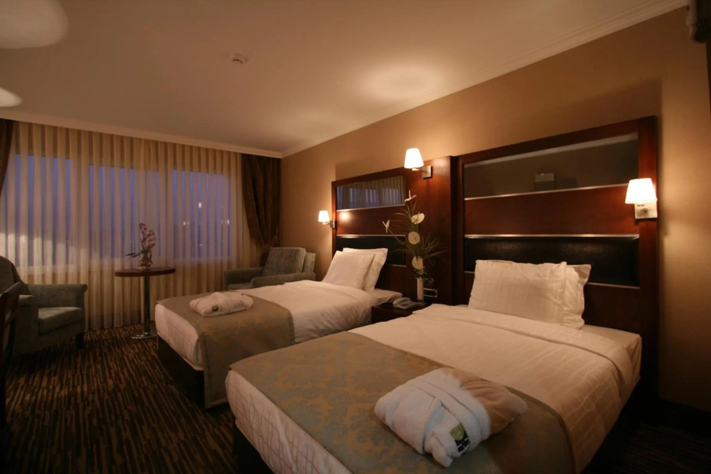 Photo of the whole room, Bed in Dream Hill Business Deluxe Hotel Asia