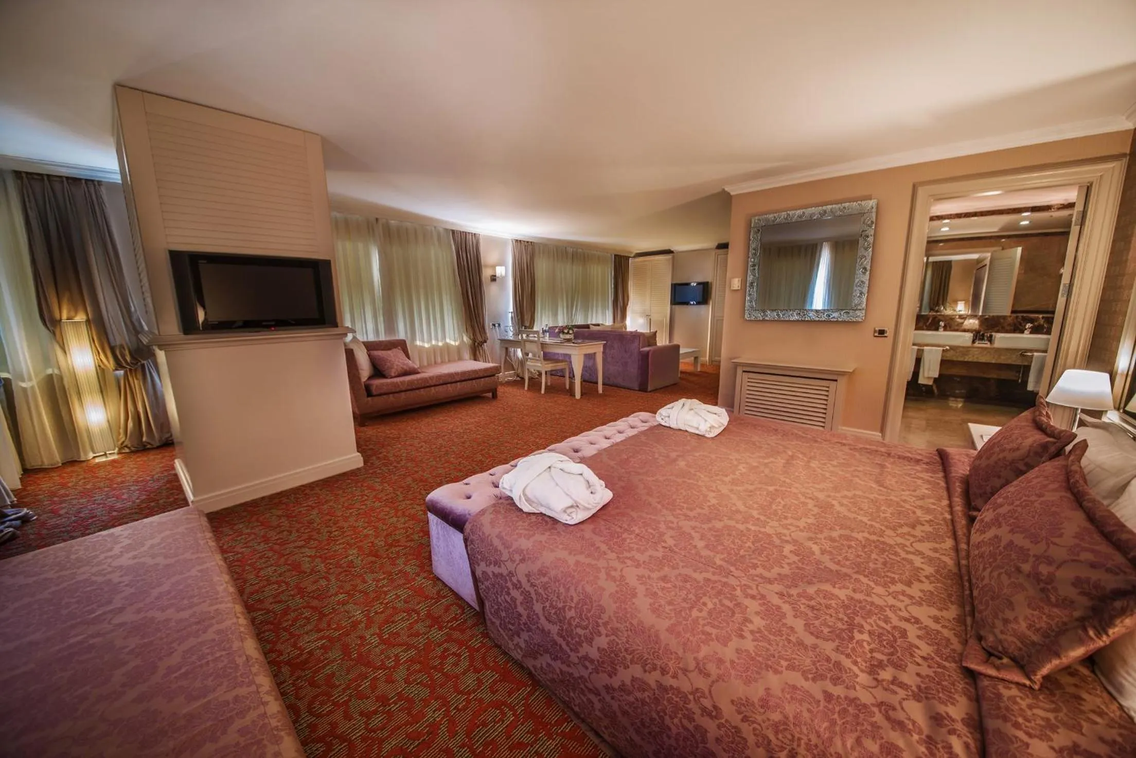 Bedroom, Bed in Dream Hill Business Deluxe Hotel Asia