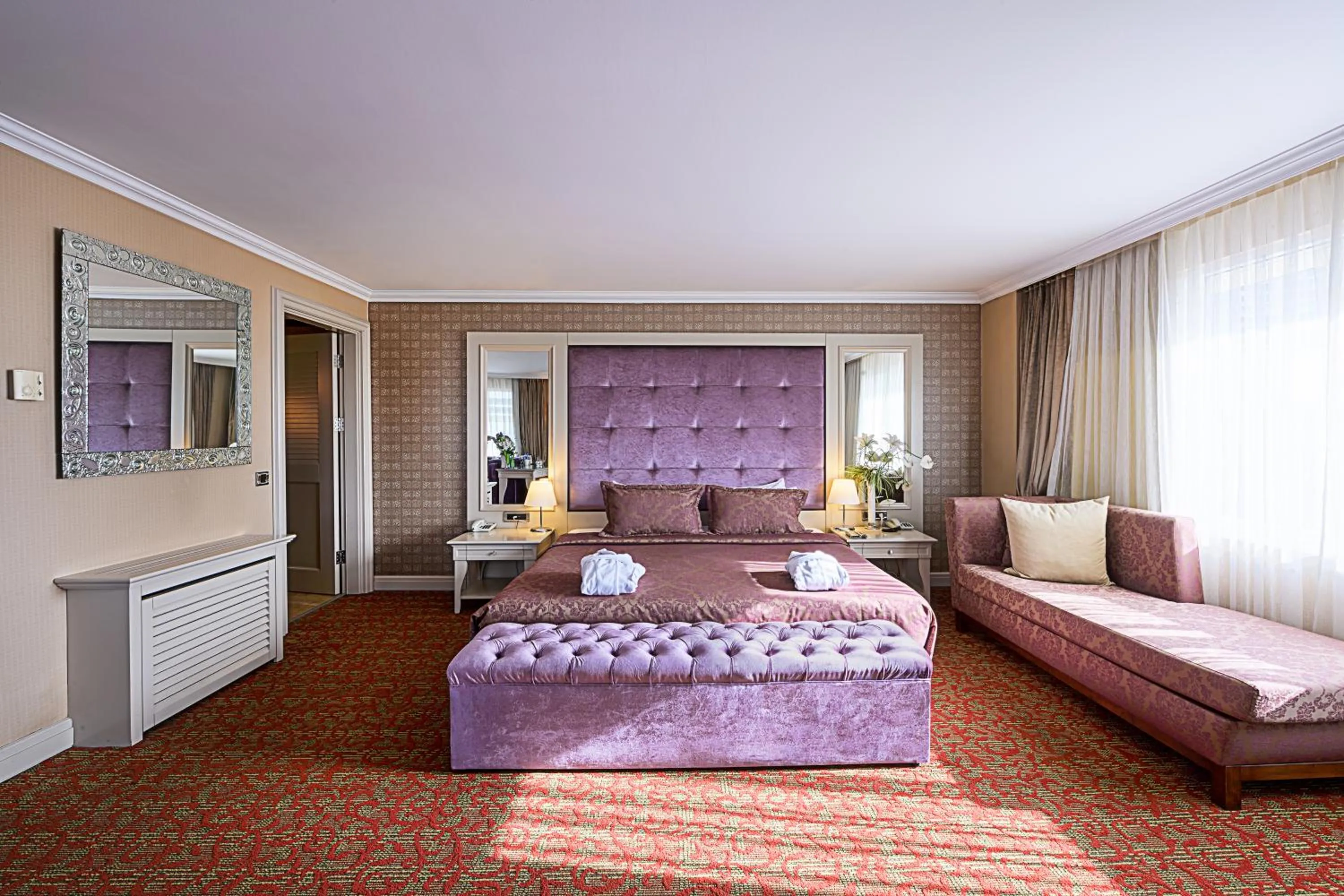 Massage, Bed in Dream Hill Business Deluxe Hotel Asia