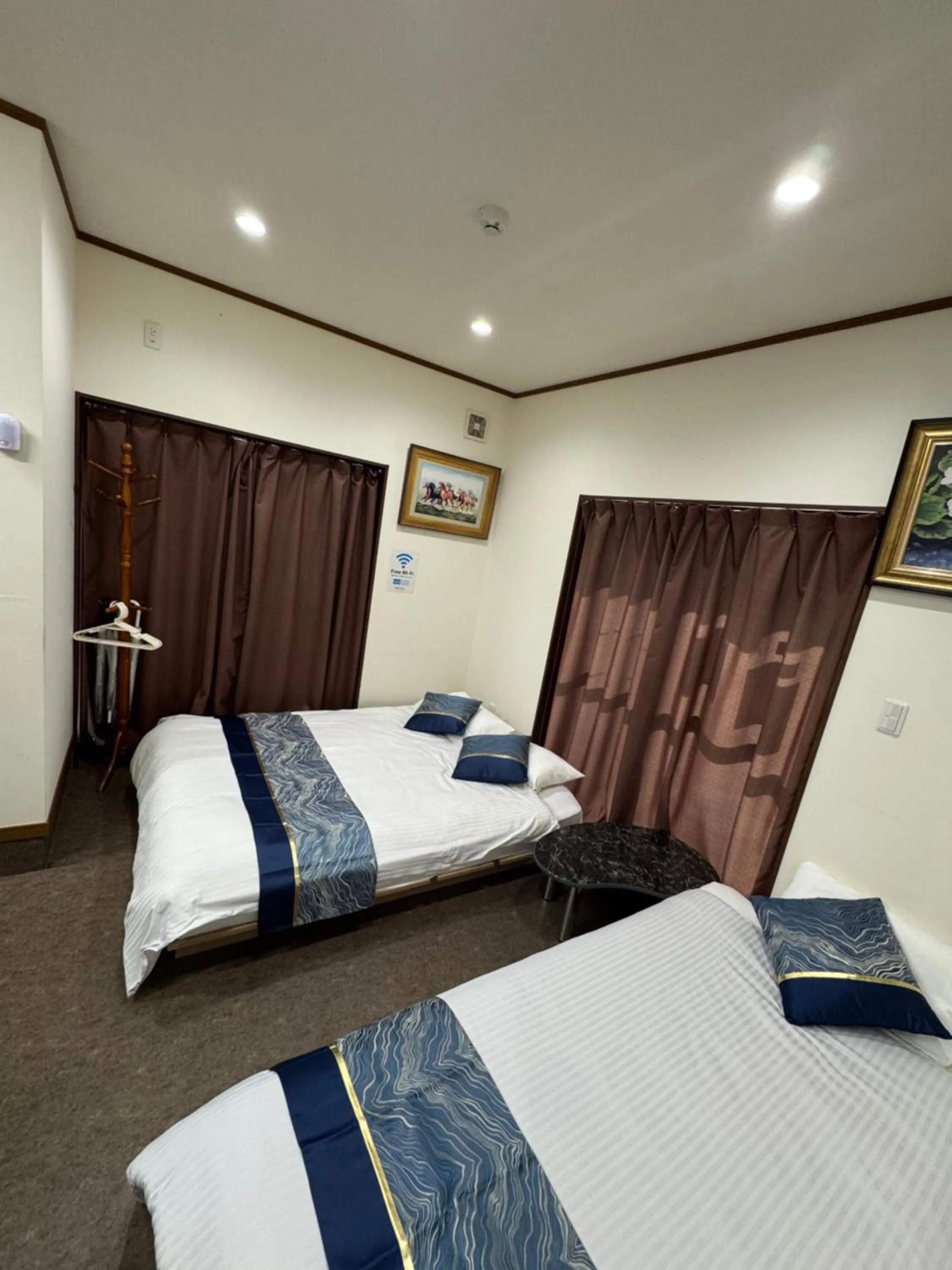 Bed in Thanyaporn Hotel