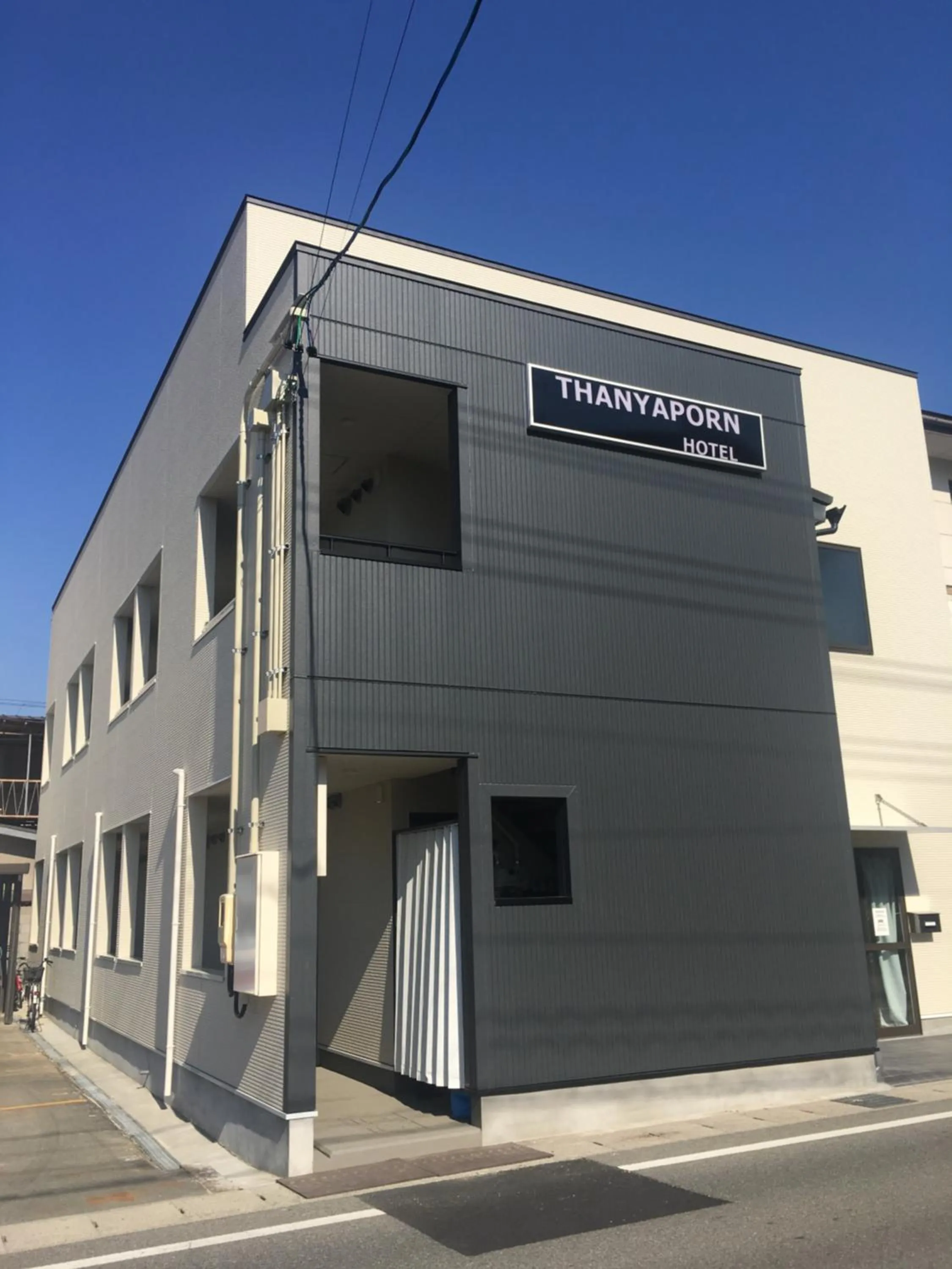 Property building in Thanyaporn Hotel