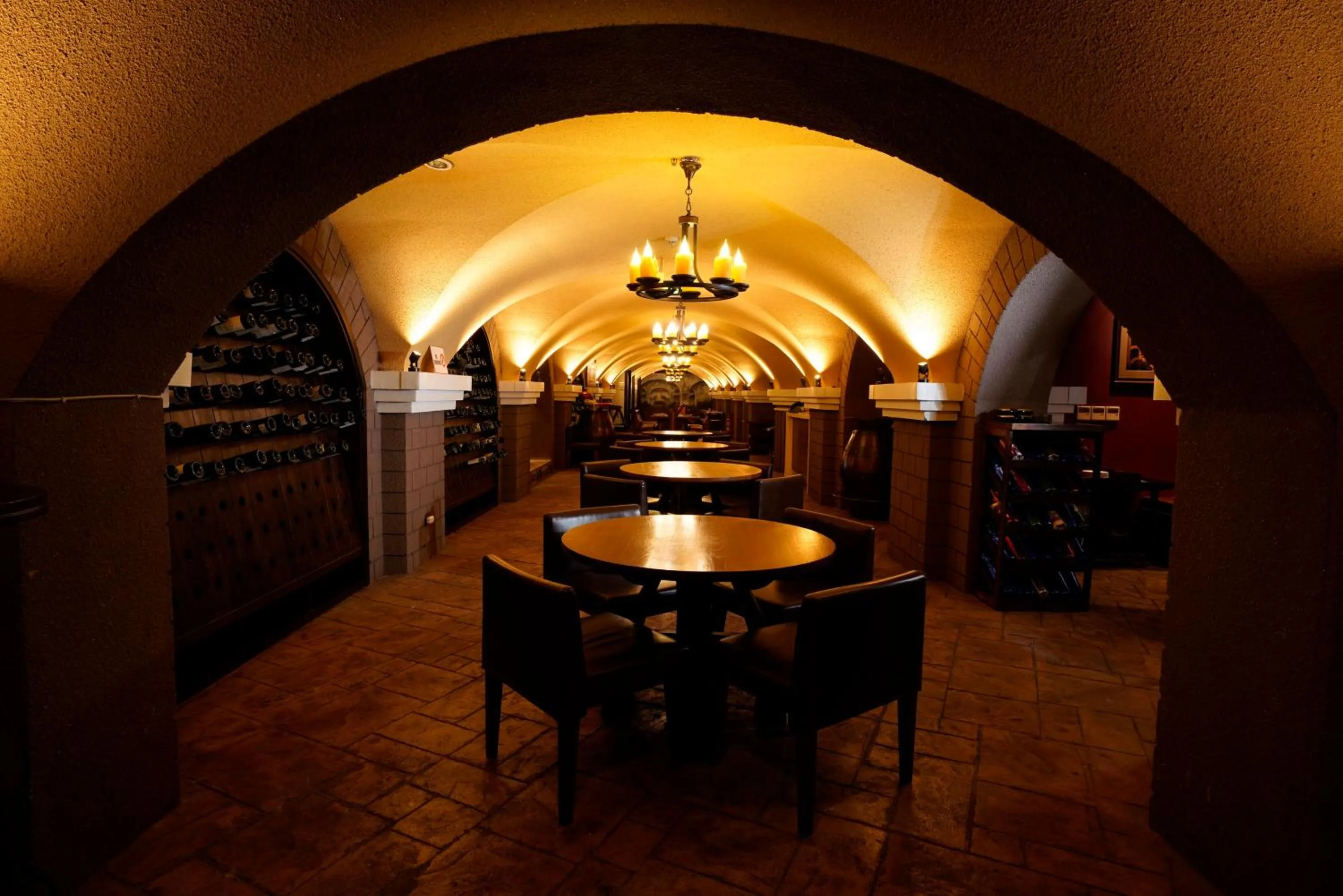 Restaurant/places to eat in My Way Hotel & Residence Ha Noi