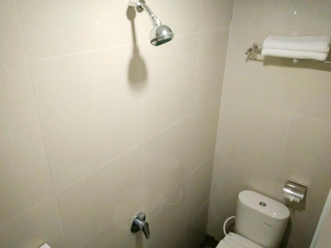 Bathroom in Front One Budget Hotel Slamet Riyadi Solo