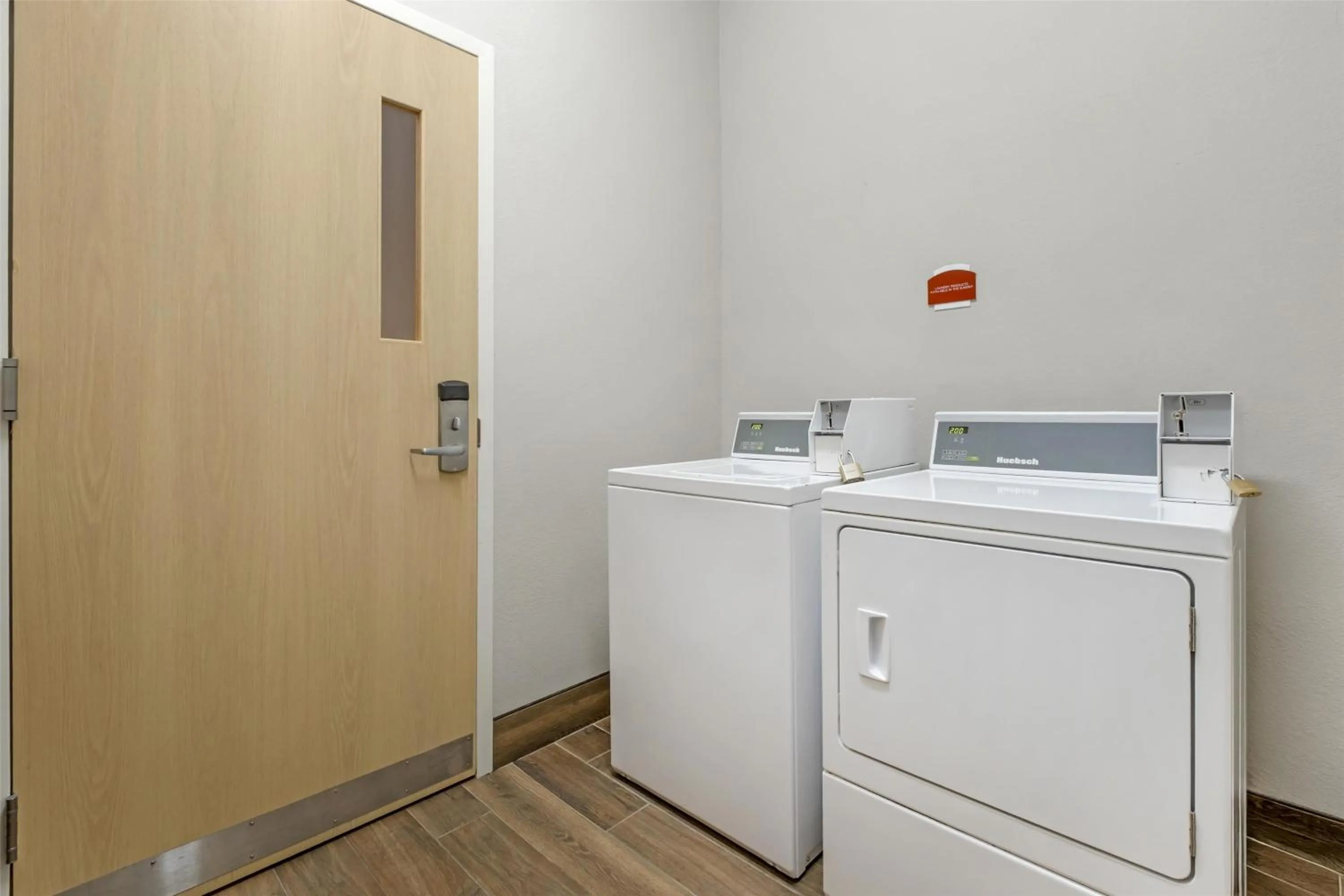 Property building in Best Western Plus Elizabethtown Inn & Suites