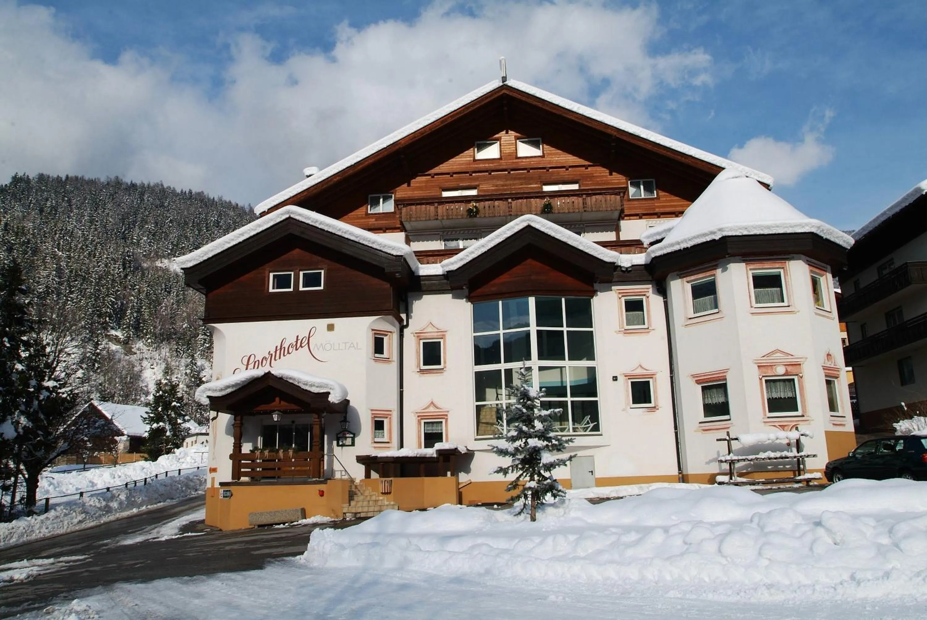Property building in Sporthotel Mölltal