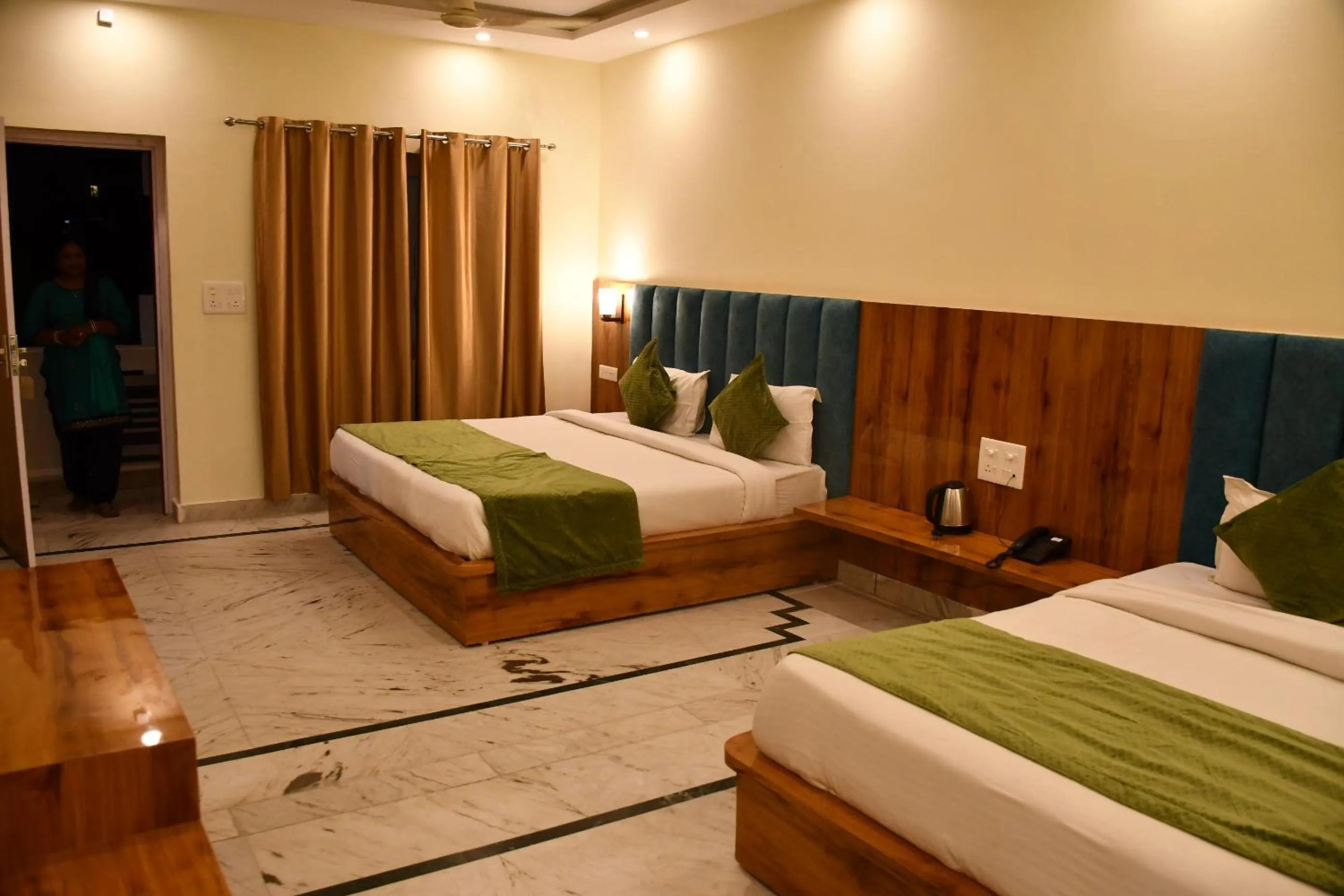 Bedroom, Bed in Shivansh Inn Resort