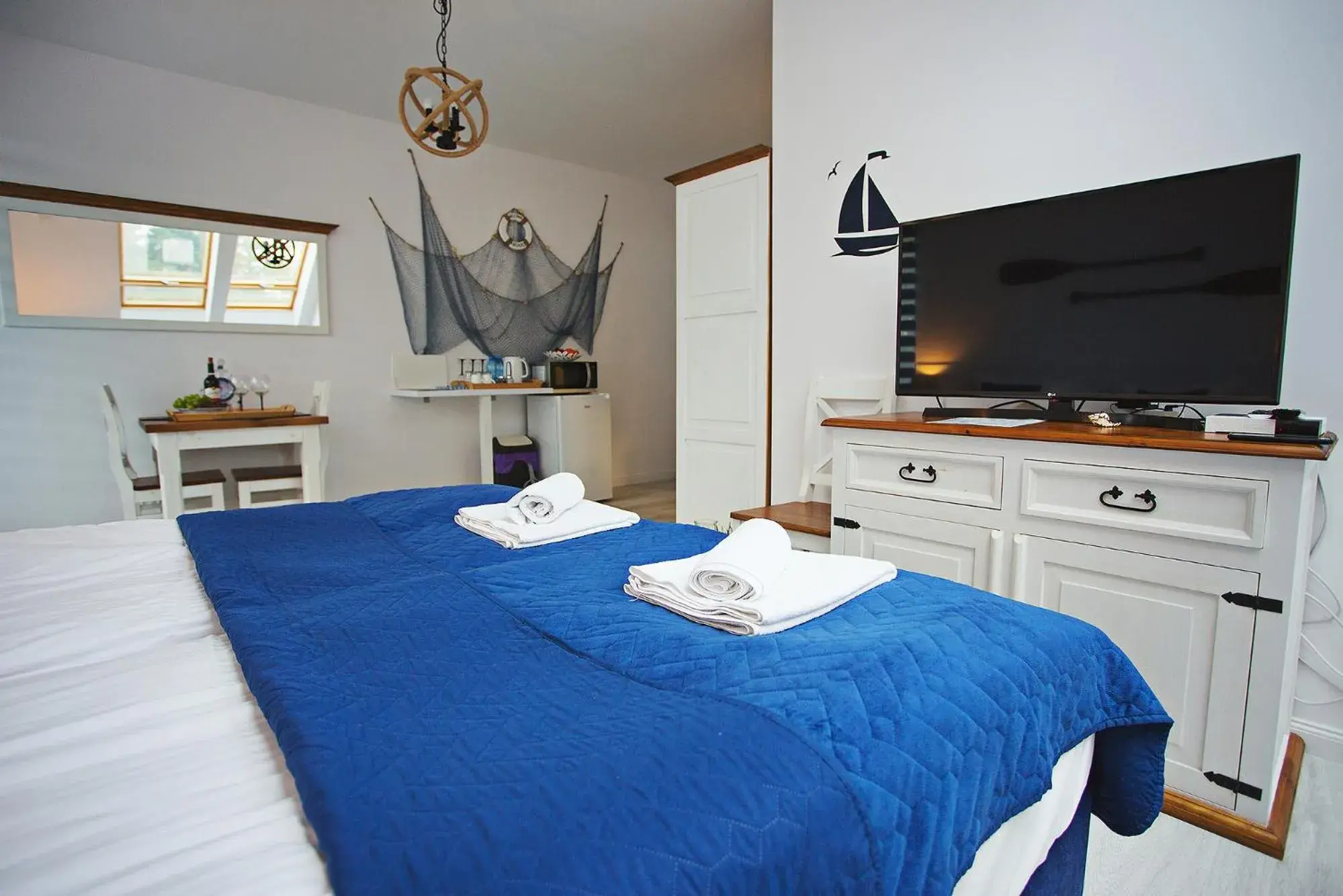 Triple Room in Villa Jachtowa Triple Room in Villa Jachtowa