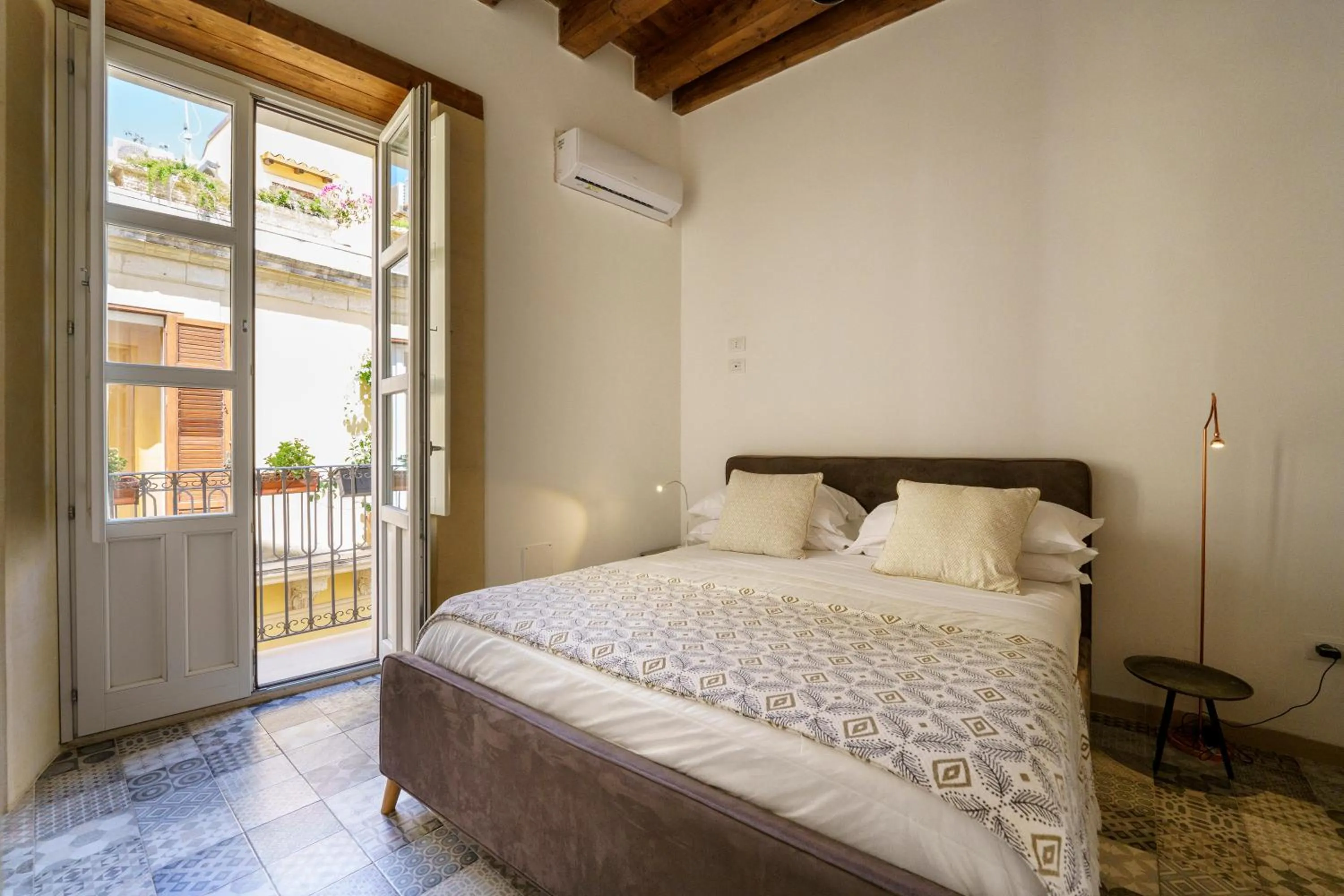 Bed in Ortigia Boutique Palace