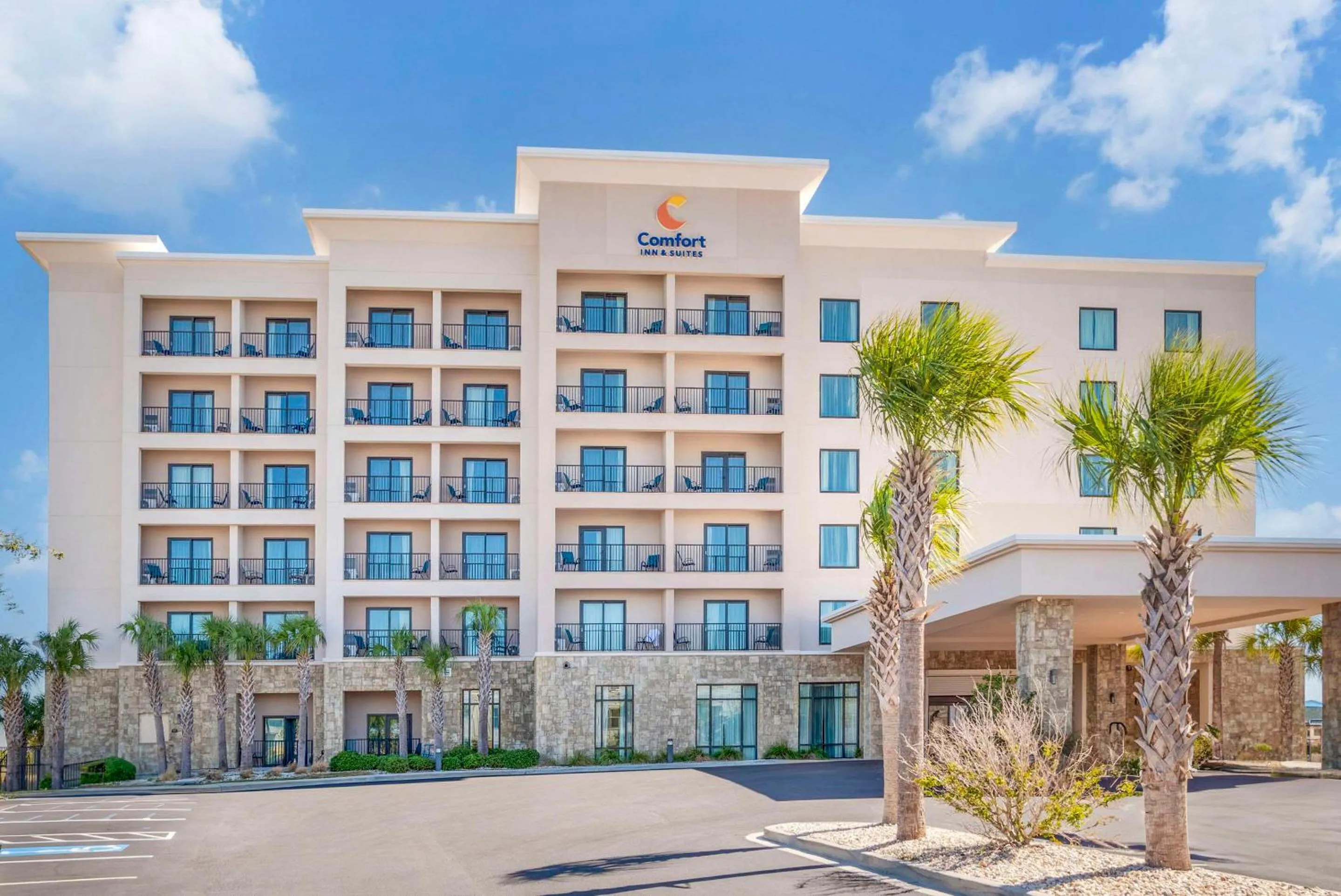 Property building in Comfort Inn & Suites Gulf Shores East Beach near Gulf State Park