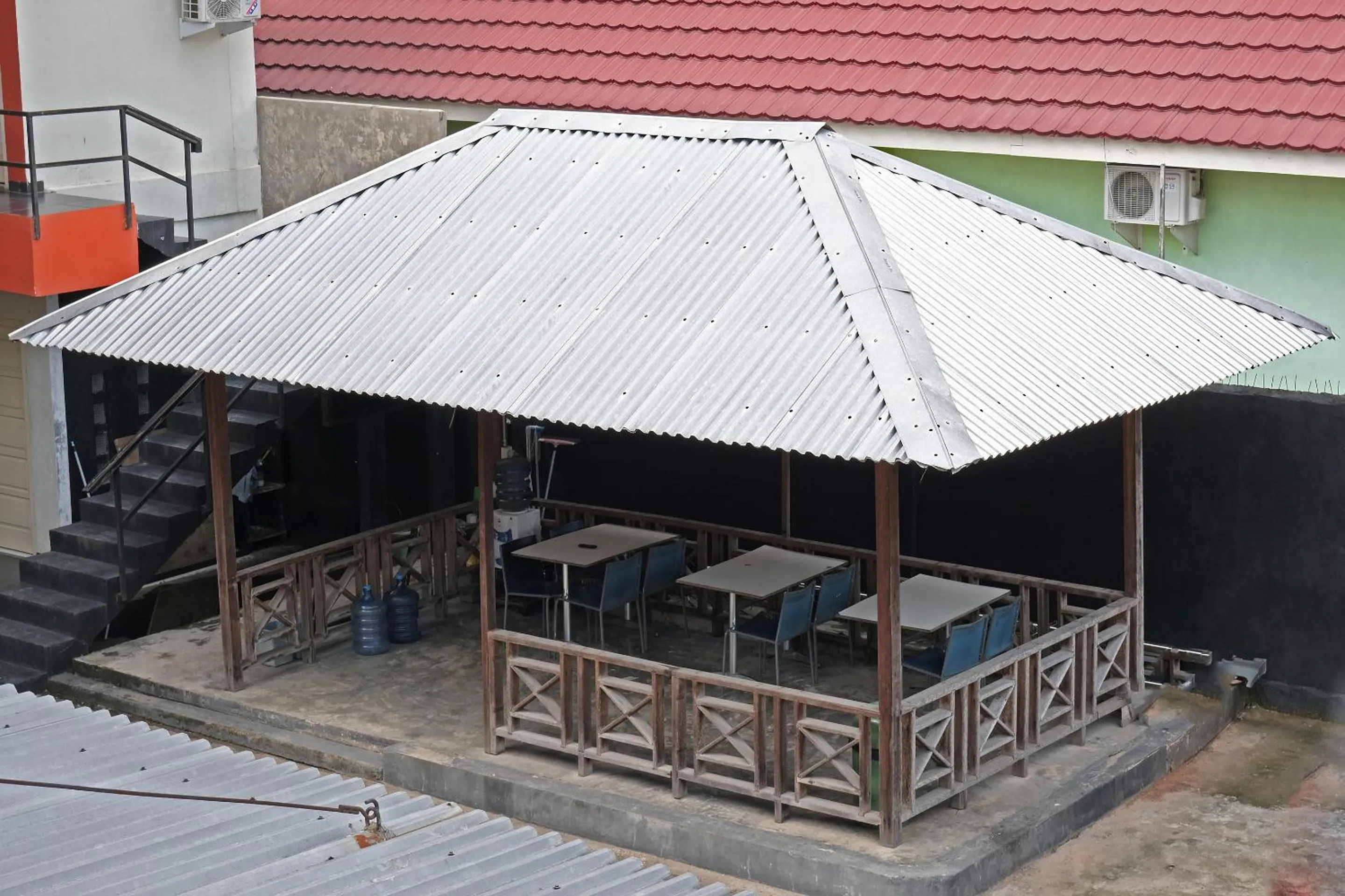 Area and facilities in Hotel O Mars Kost Syariah