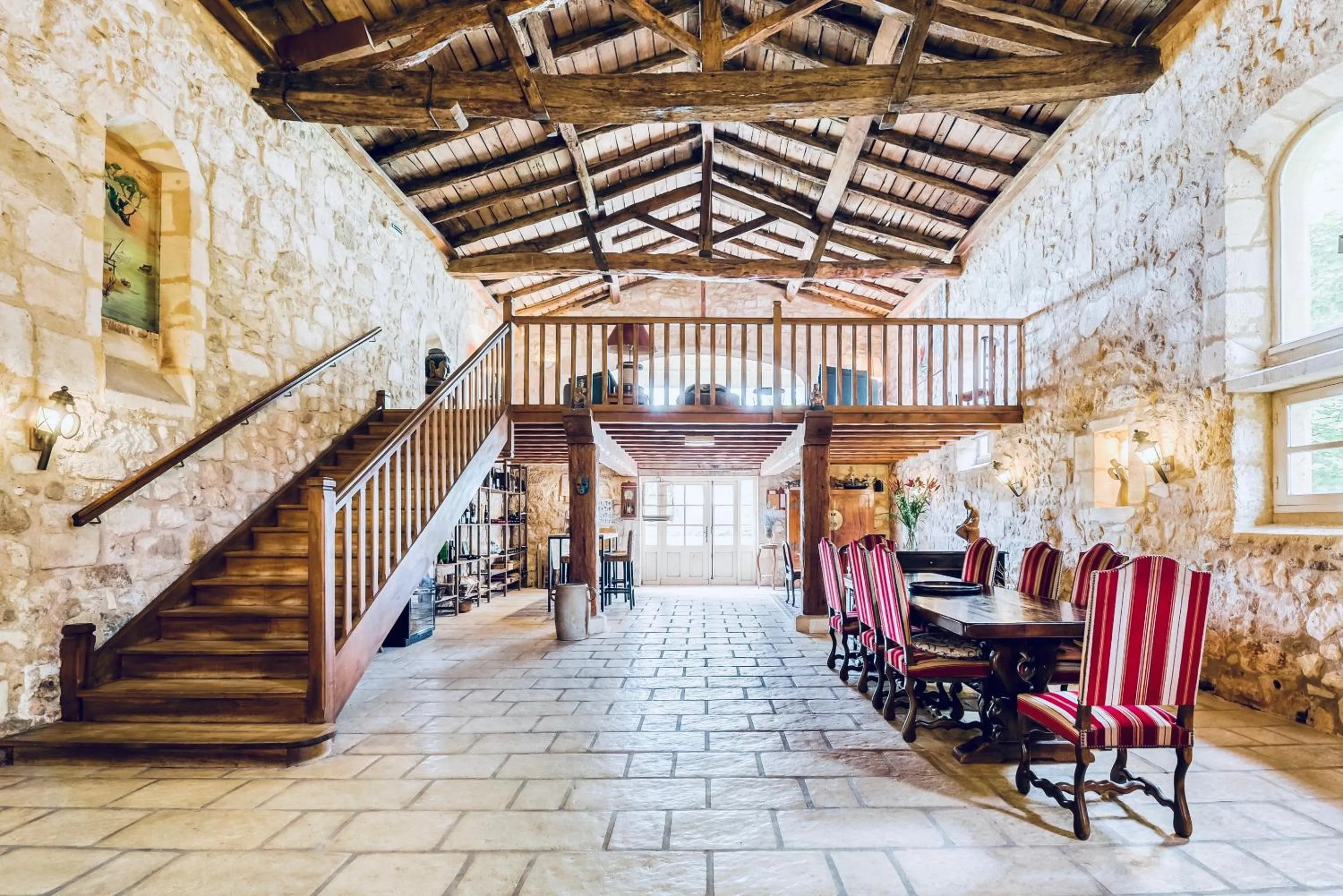 Dining area in Chateau de la Vieille Chapelle