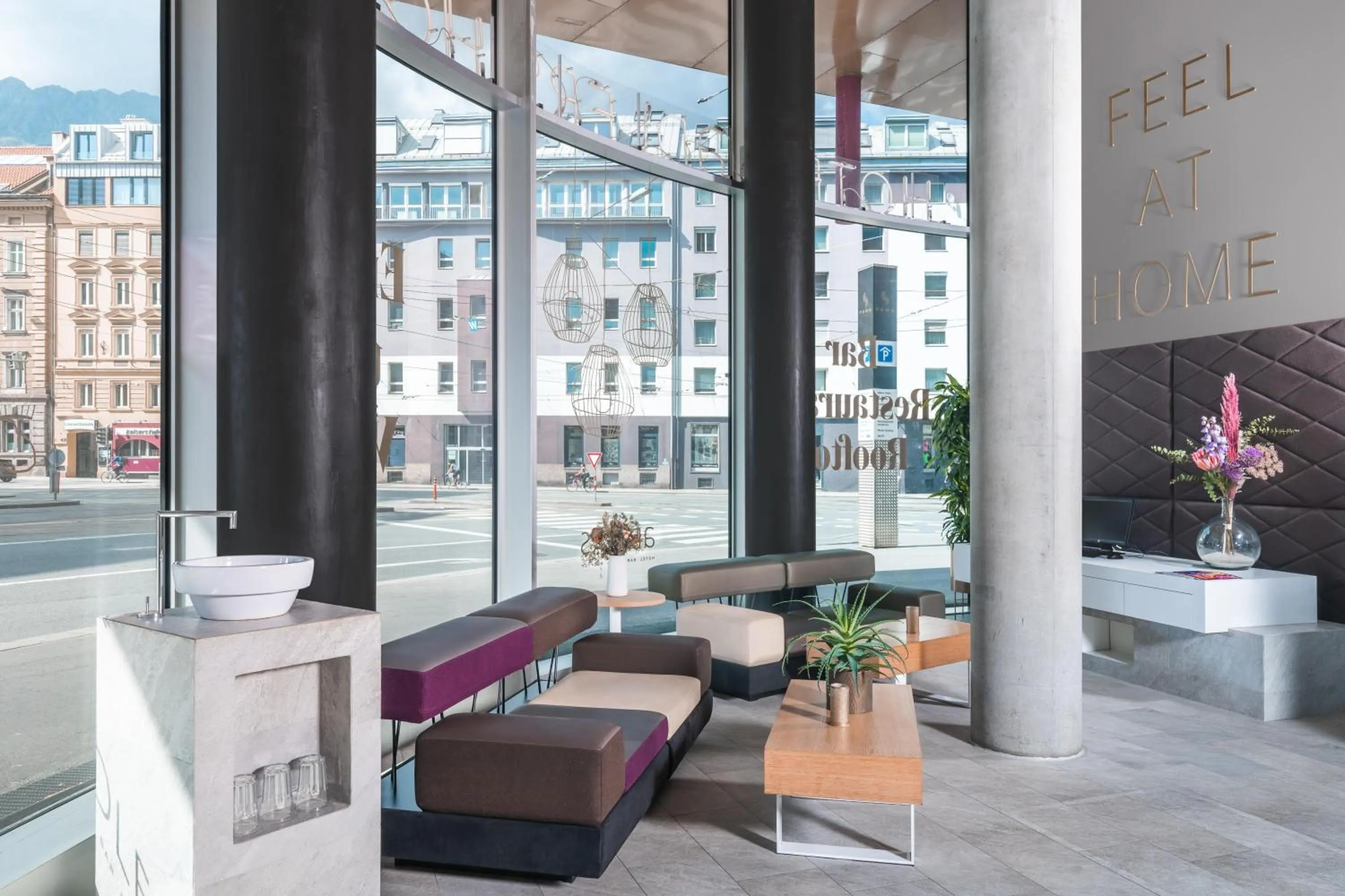 Lobby or reception in ADLERS Hotel Innsbruck
