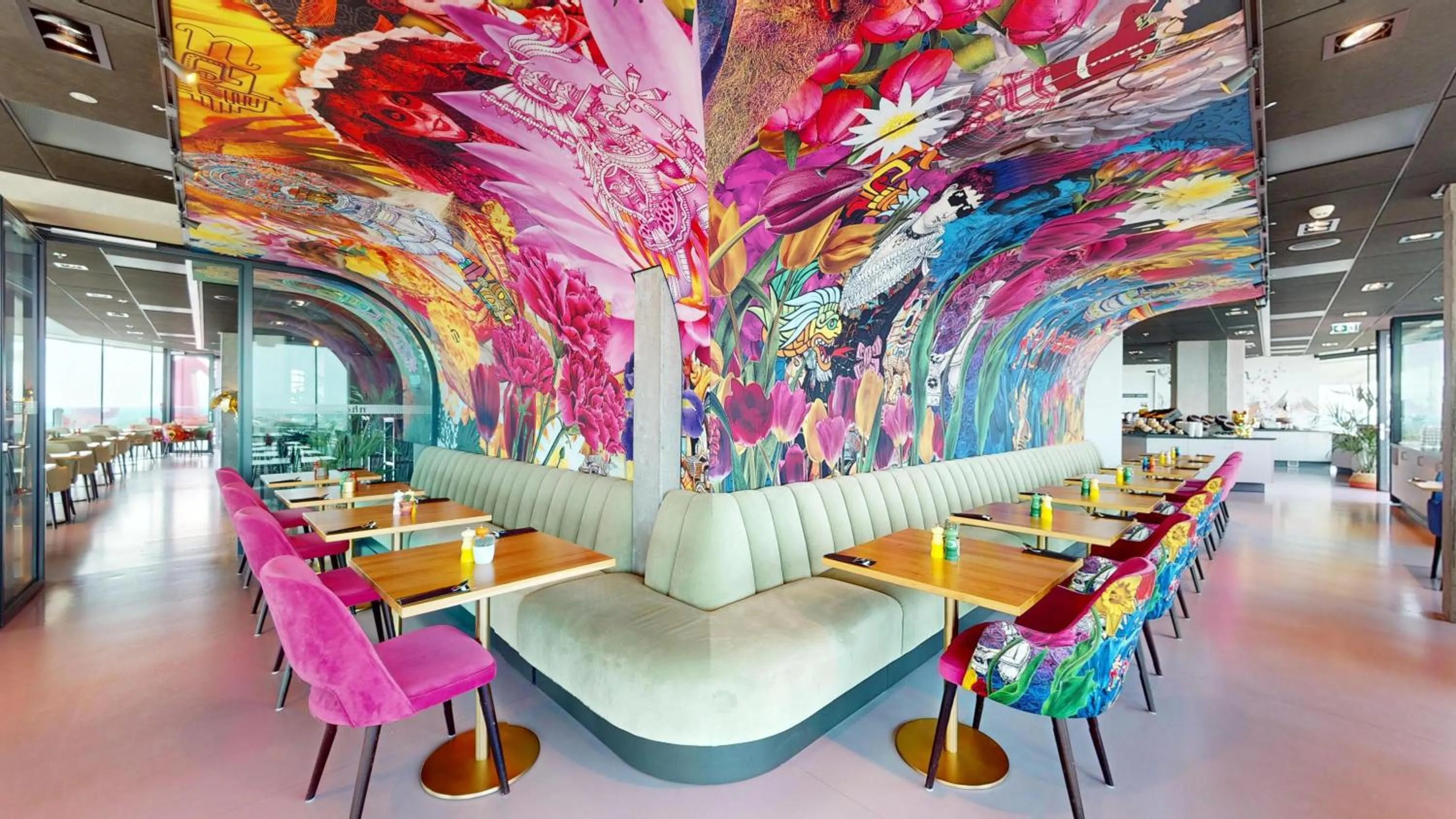 Restaurant/places to eat in nhow Amsterdam Rai