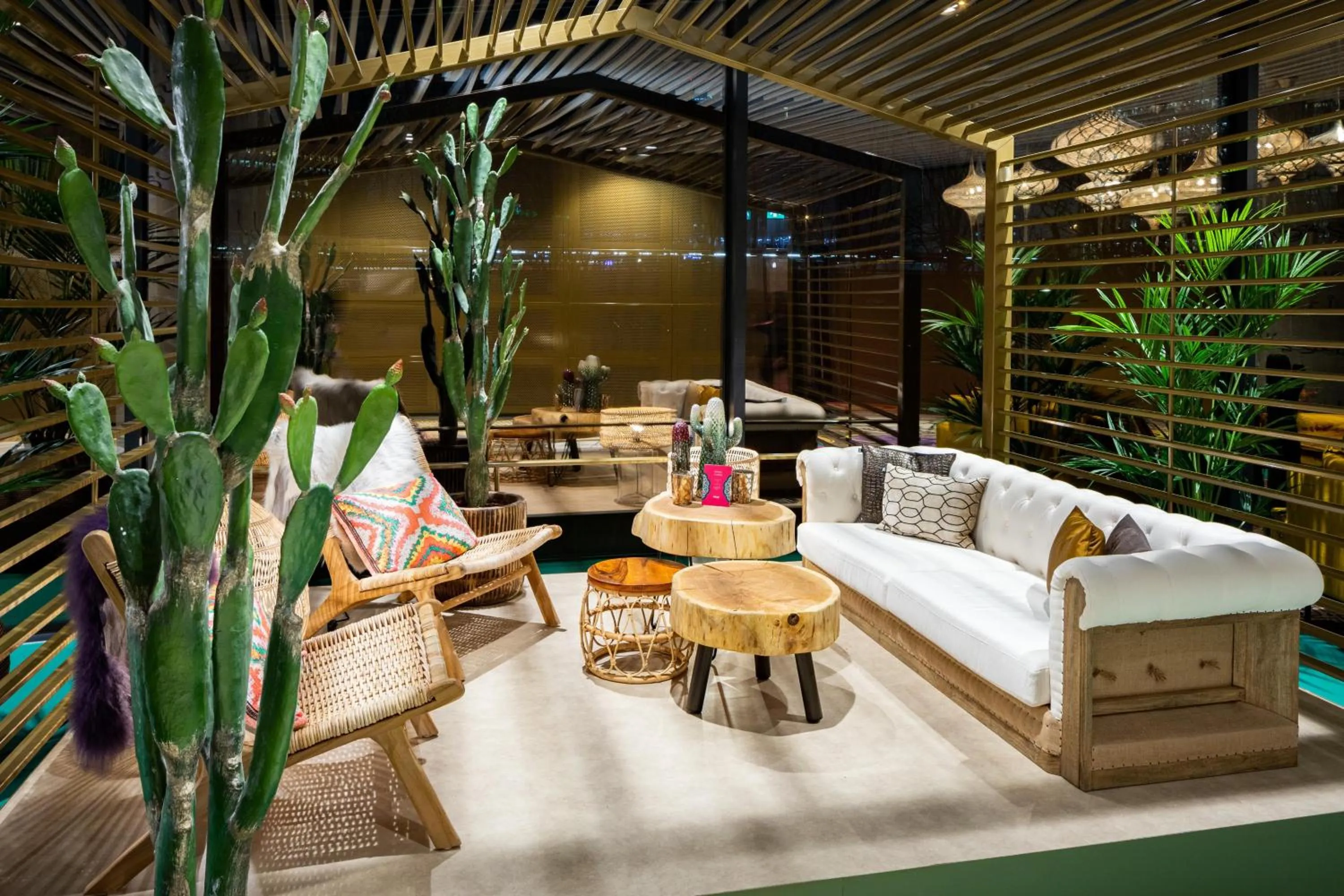 Restaurant/places to eat in nhow Amsterdam Rai