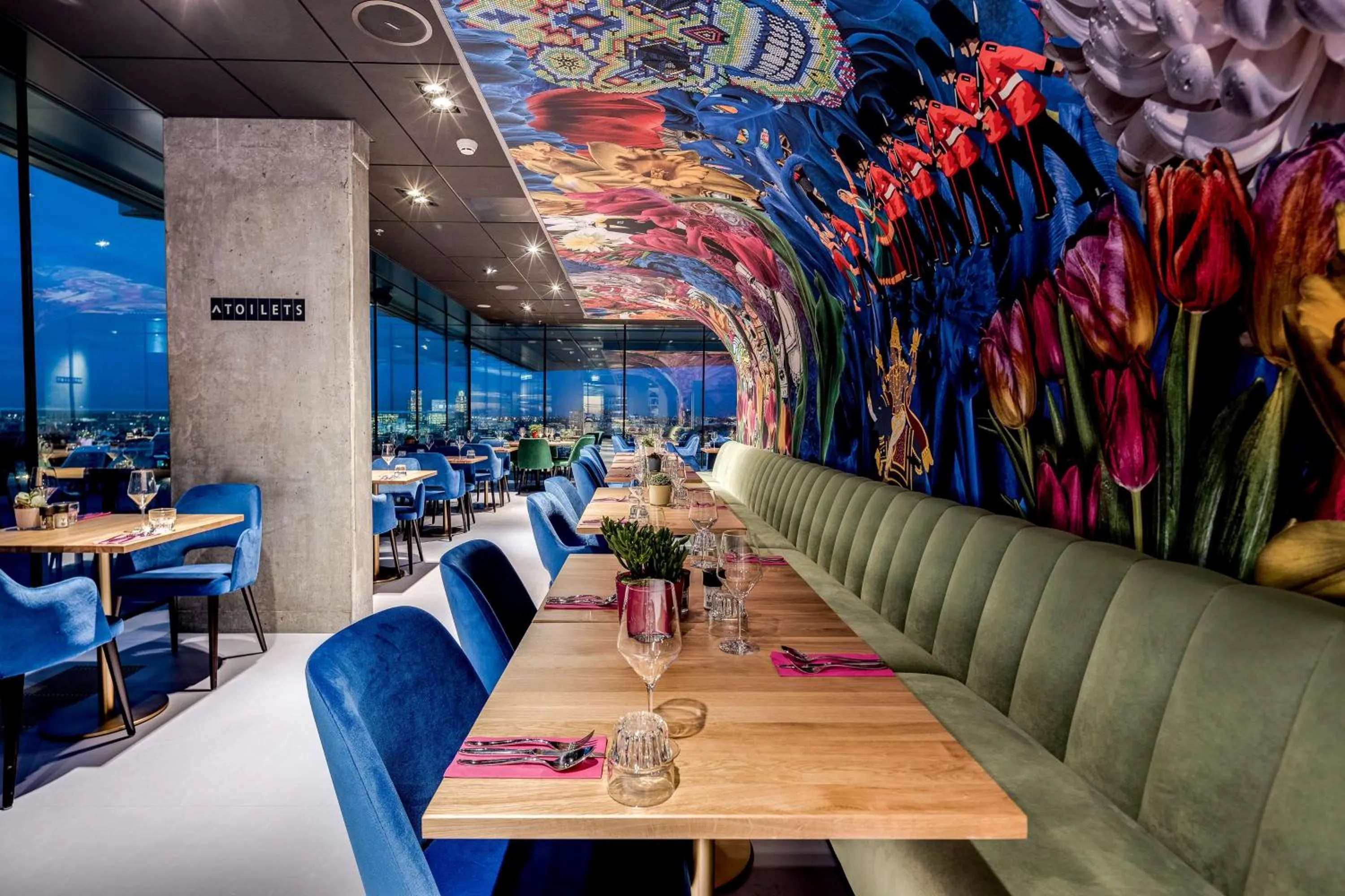 Restaurant/places to eat in nhow Amsterdam Rai