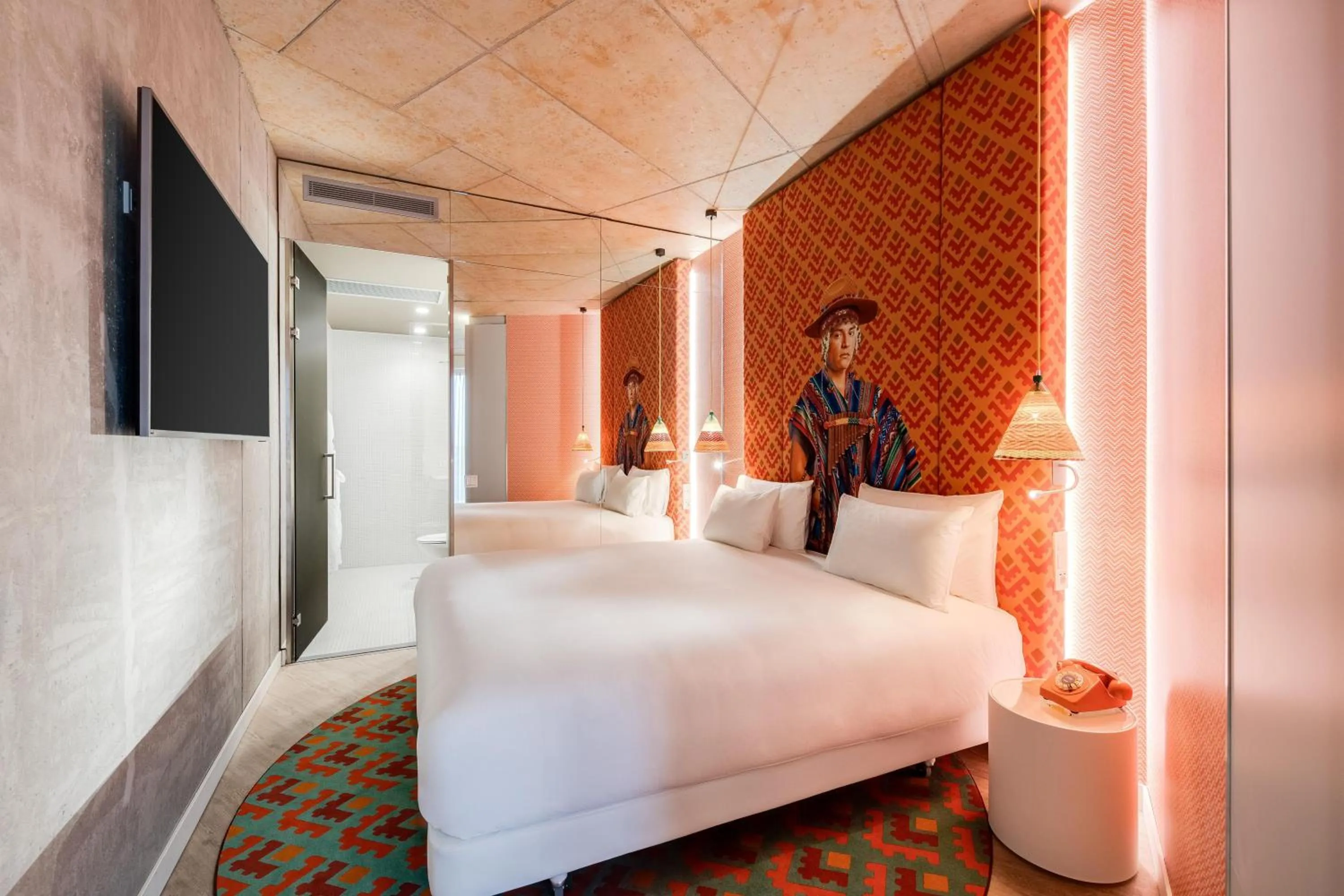 Bedroom, Bed in nhow Amsterdam Rai