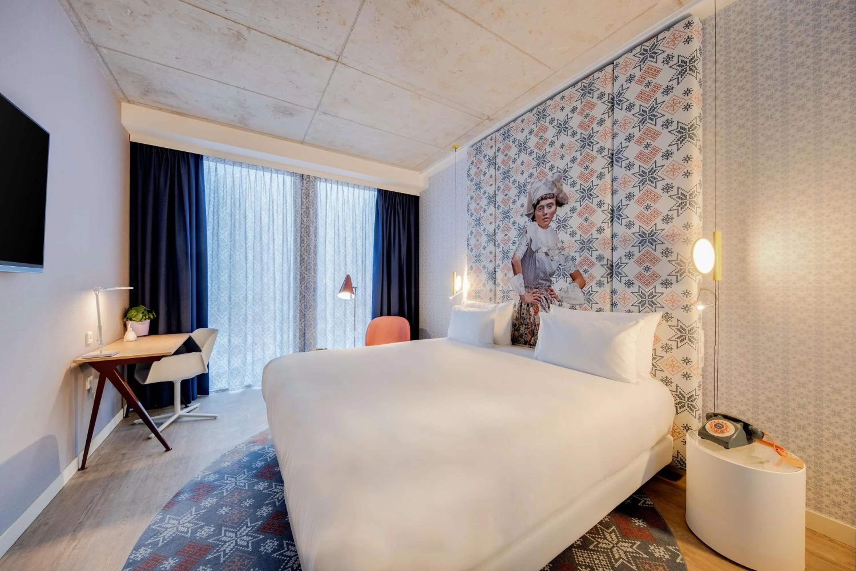 Bedroom, Bed in nhow Amsterdam Rai